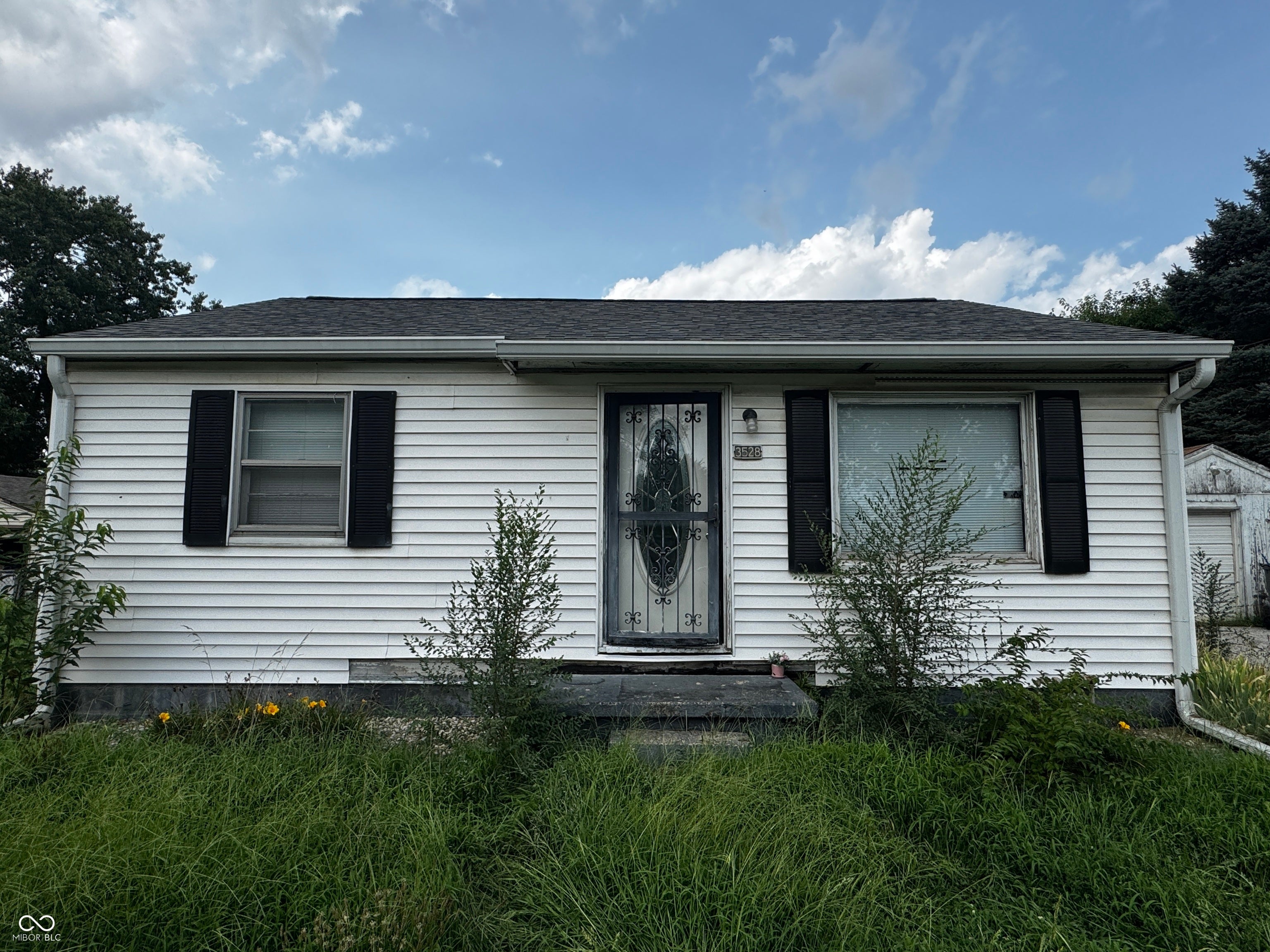 3528 Lambert Street — photo