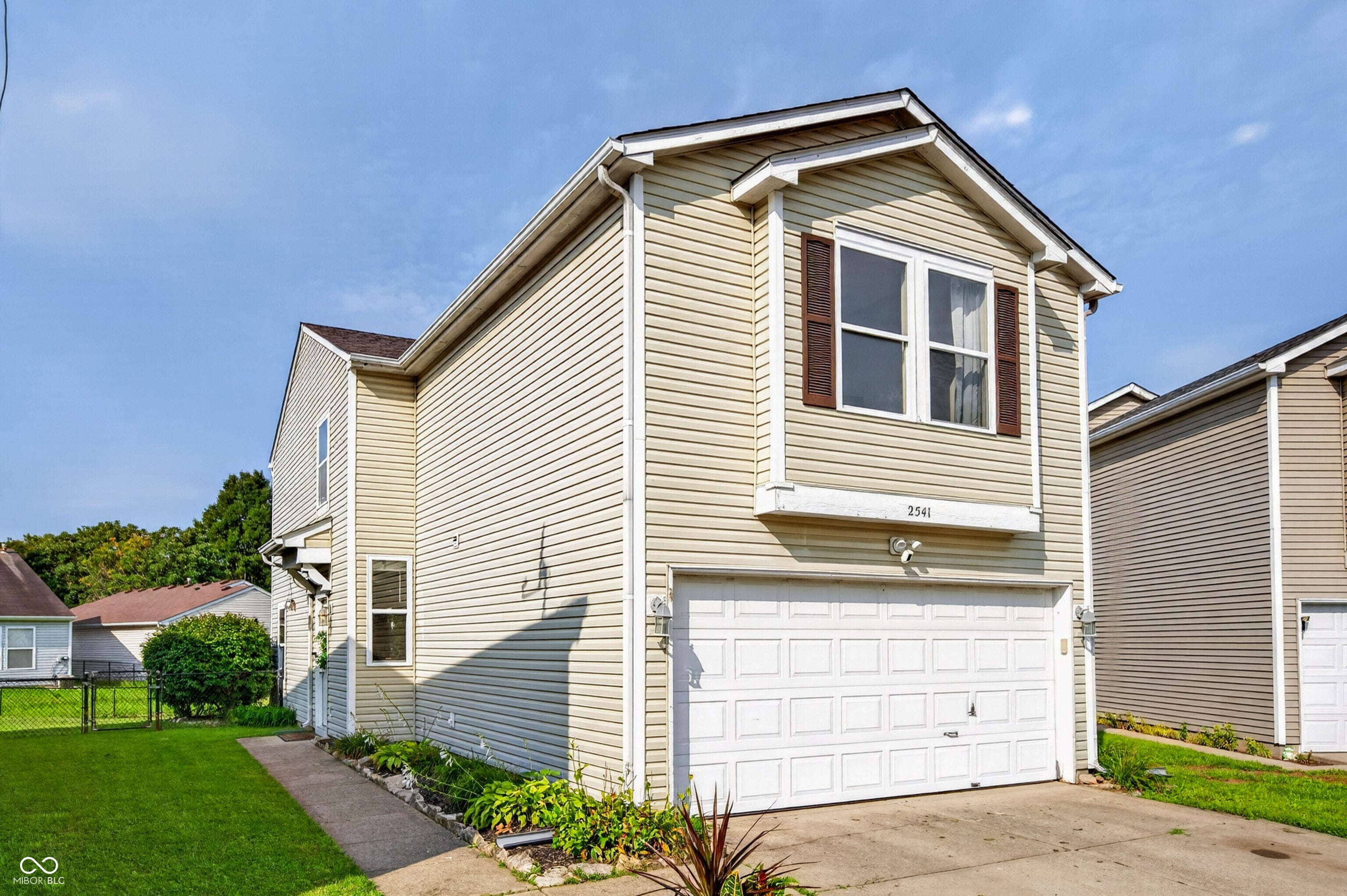 2541 Black Antler Court — photo