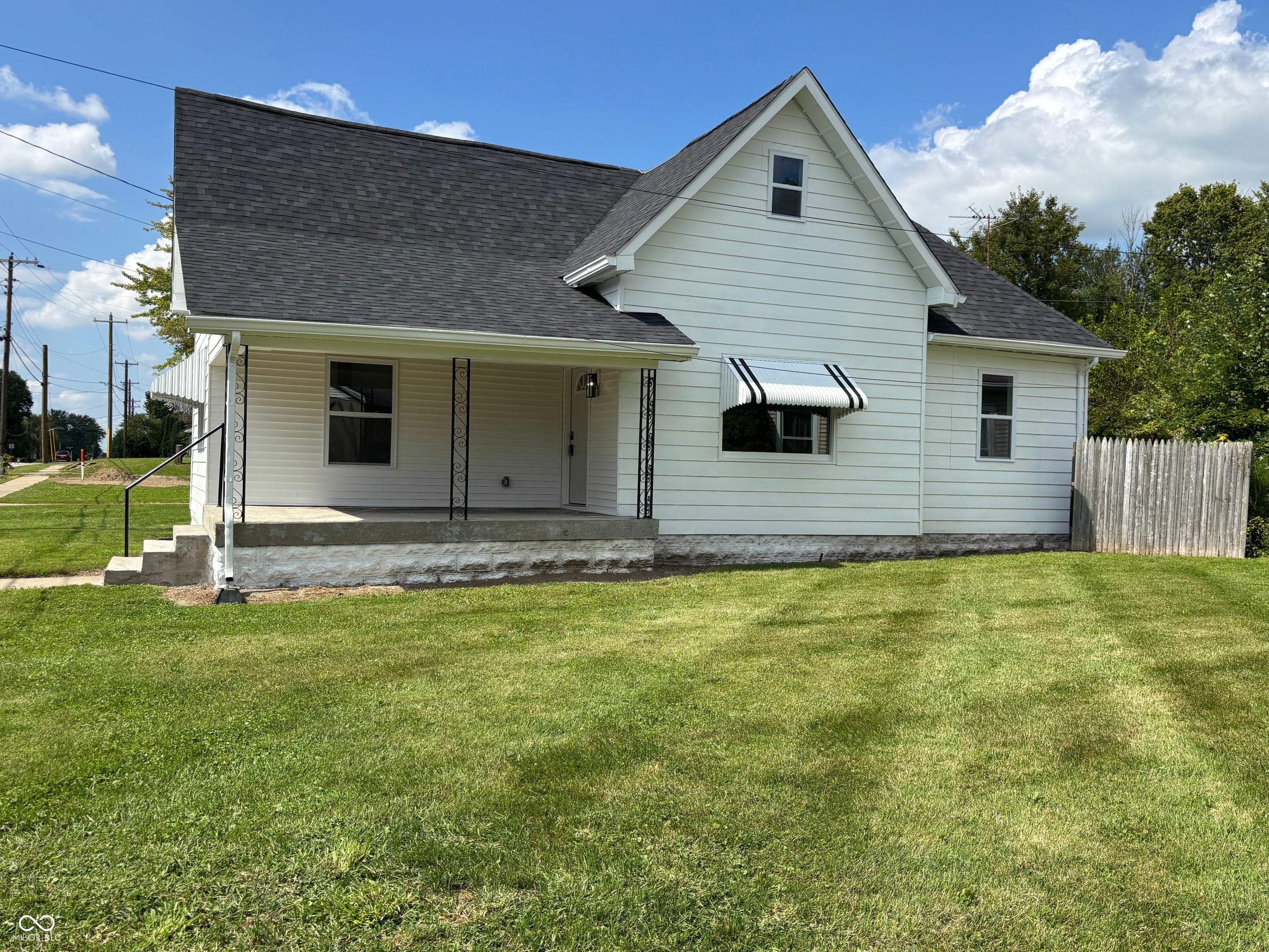 307 N Main Street — photo