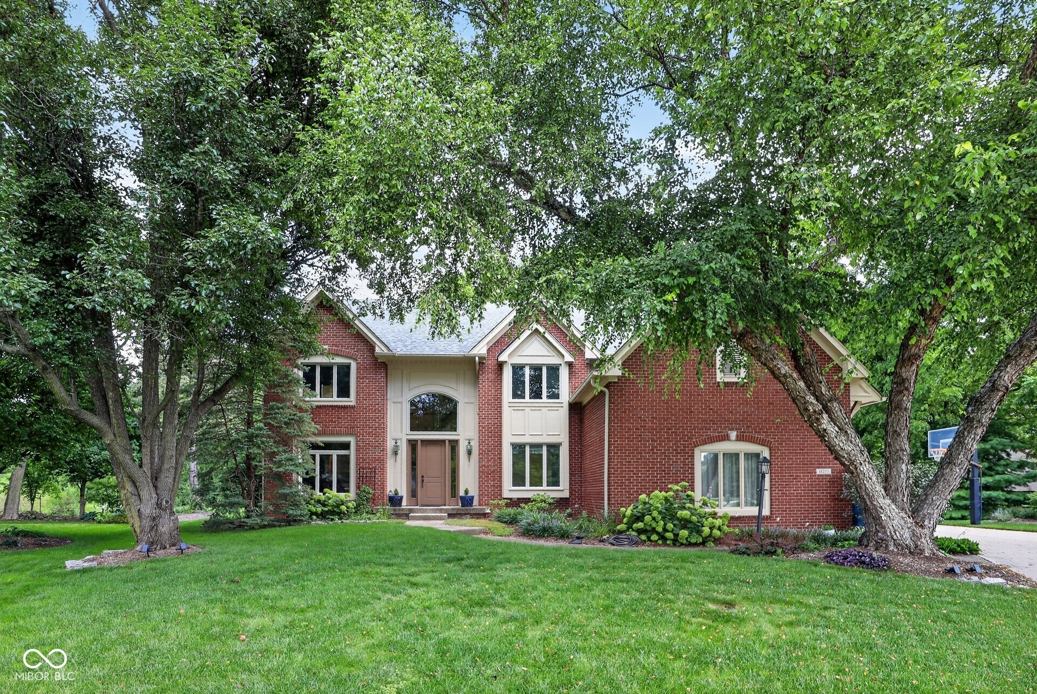 11277 Williams Court — photo