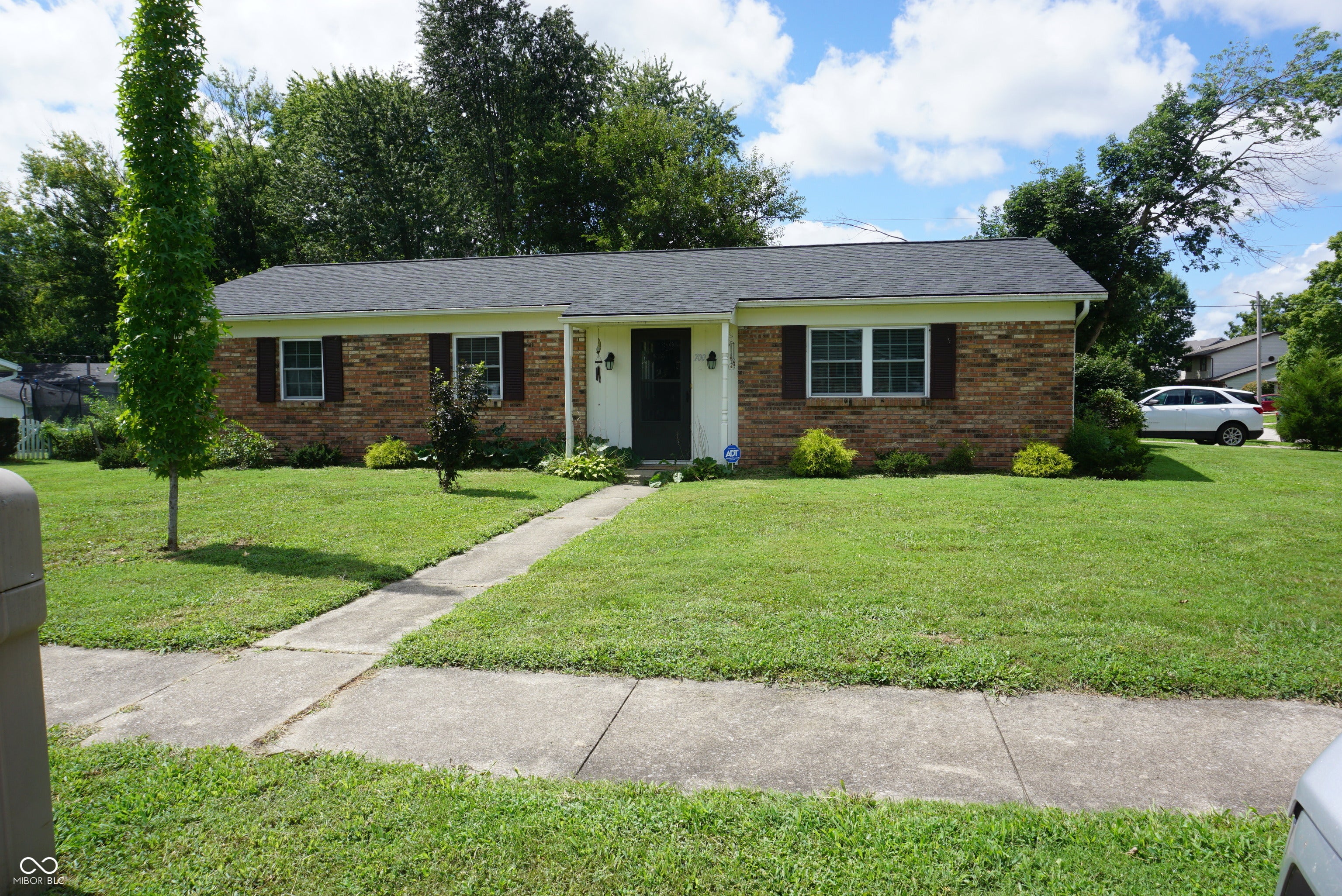 700 S Westwood Drive — photo