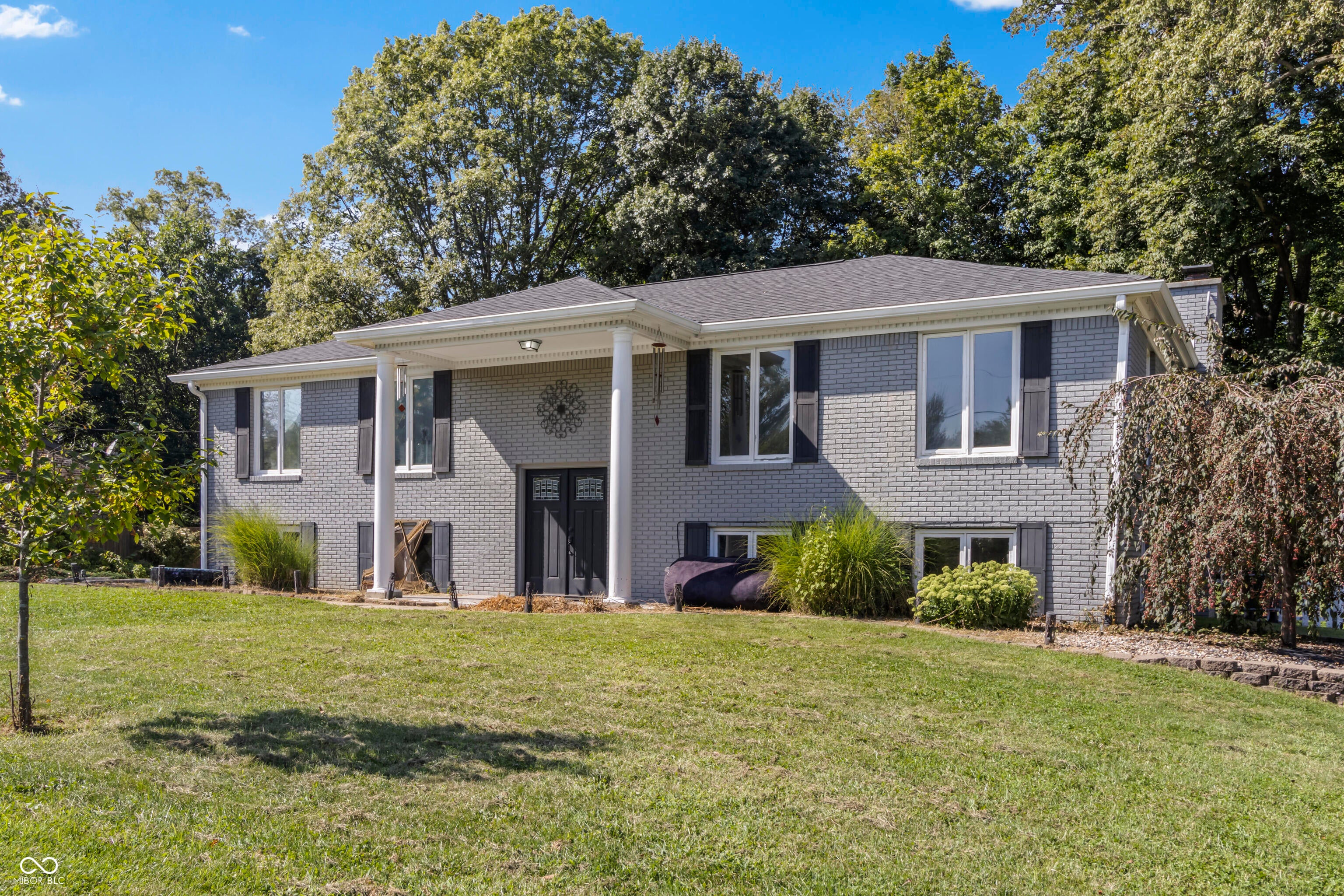 272 Canterbury Drive — photo
