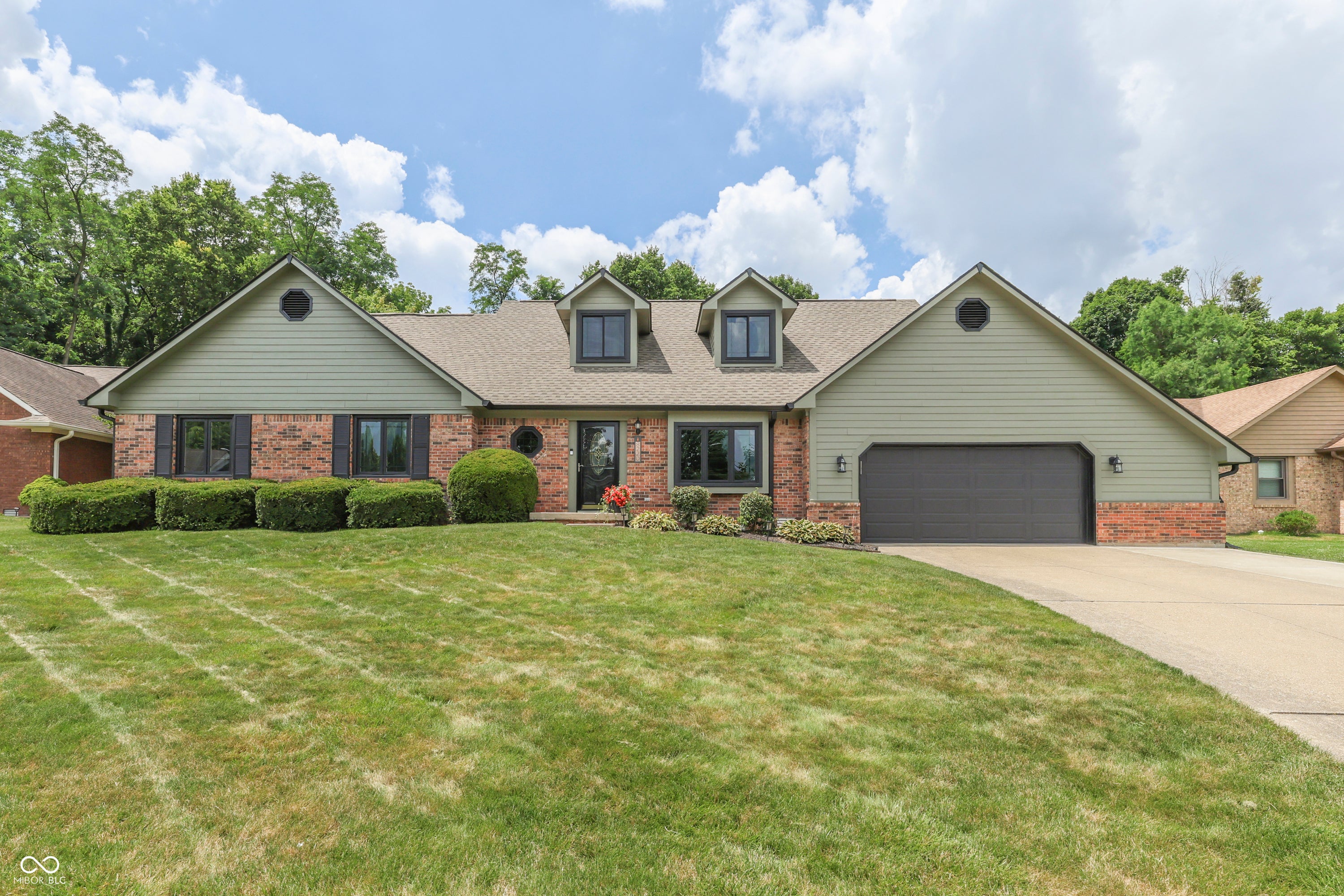 8220 Forward Pass Road — photo