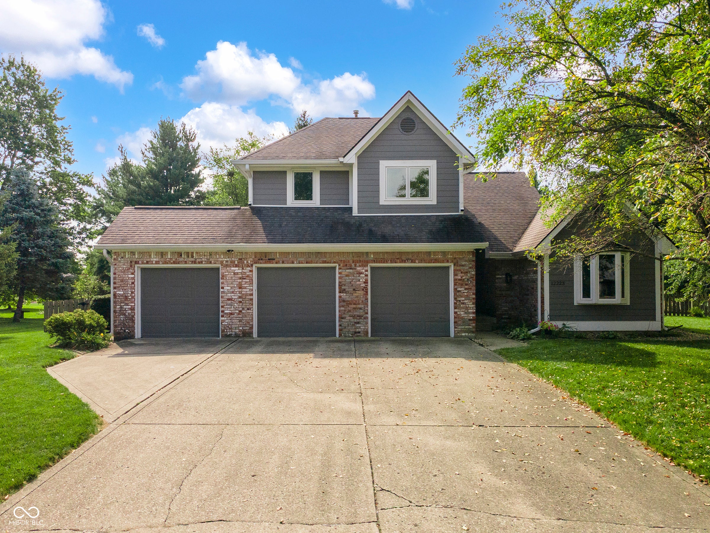 12223 Waterview Circle — photo