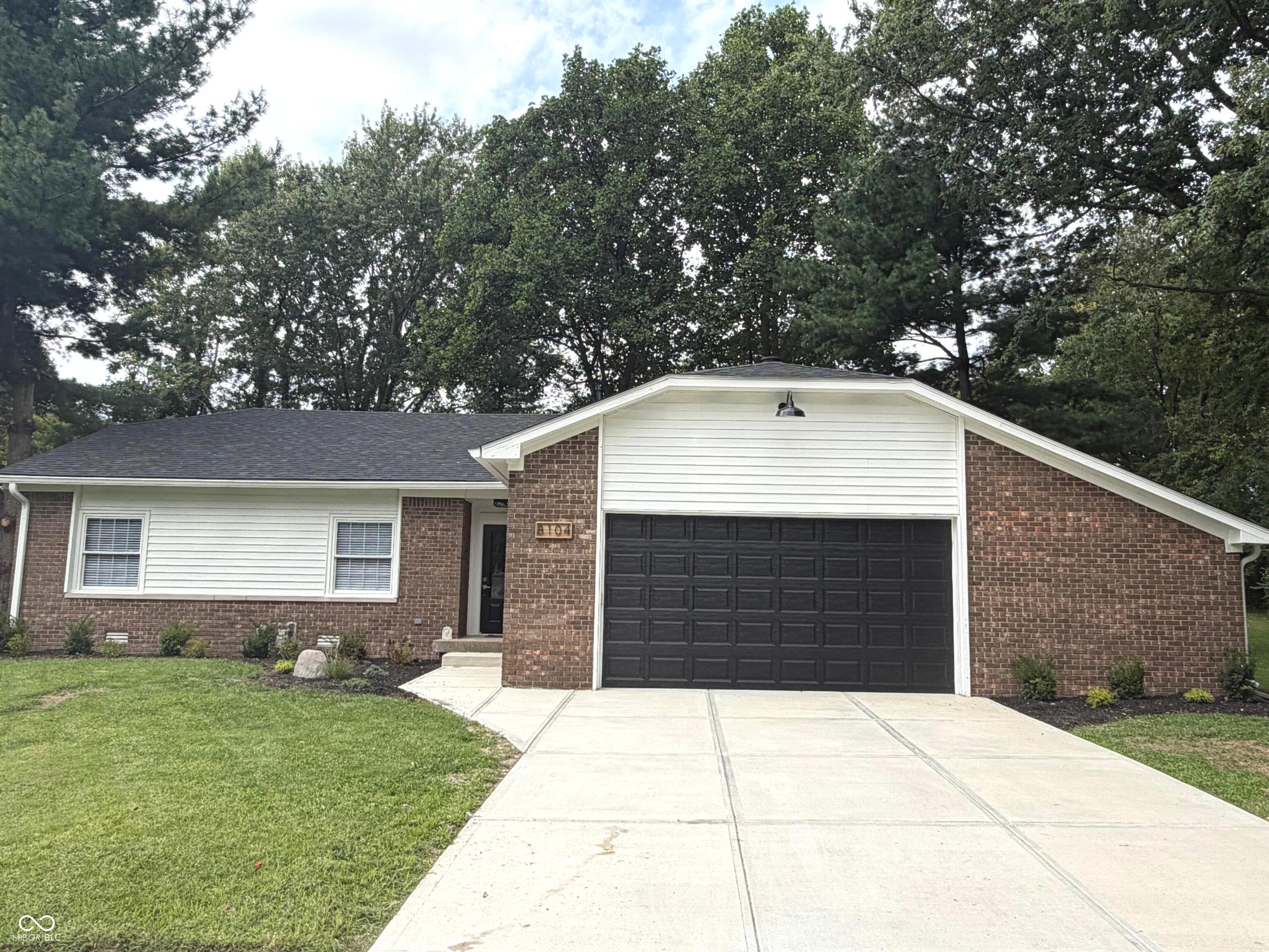 8104 Flat Branch Court — photo