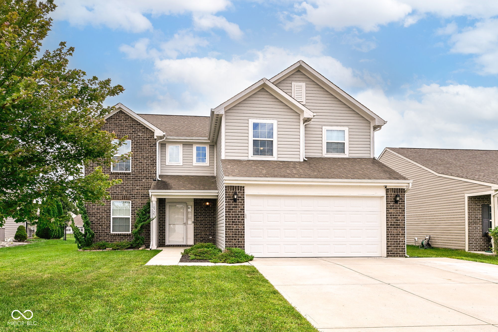 10729 Hunter Lake Lane — photo