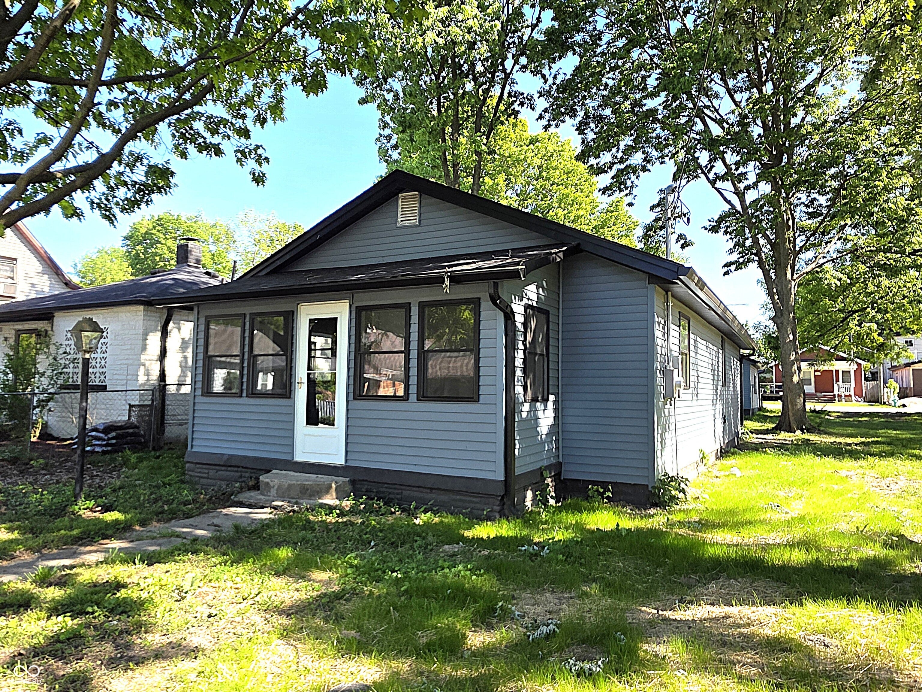 1131 E Gimber Street — photo