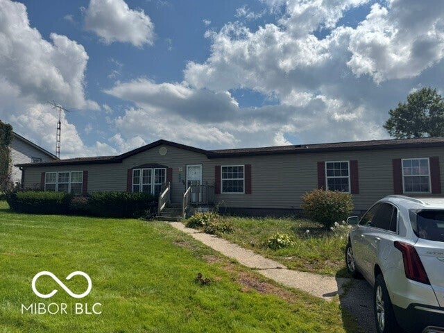 12113 E Oxford Road — photo