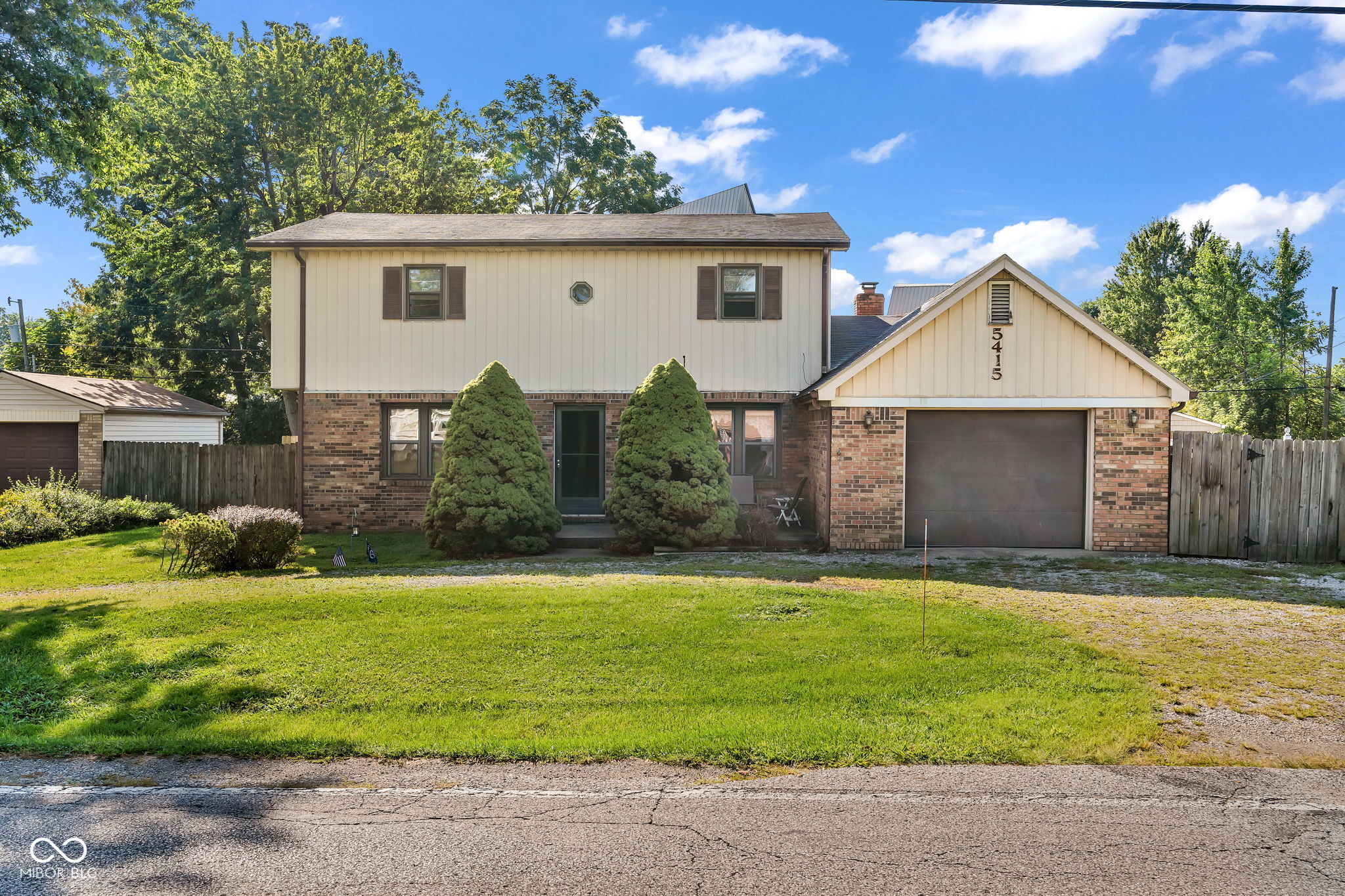 5415 W Mooresville Road — photo