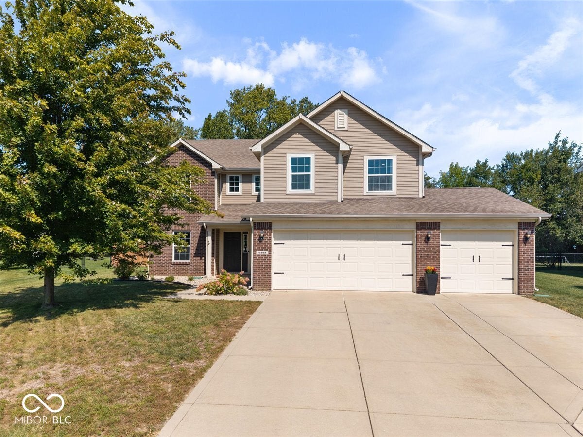 4398 W Parkway Court — photo