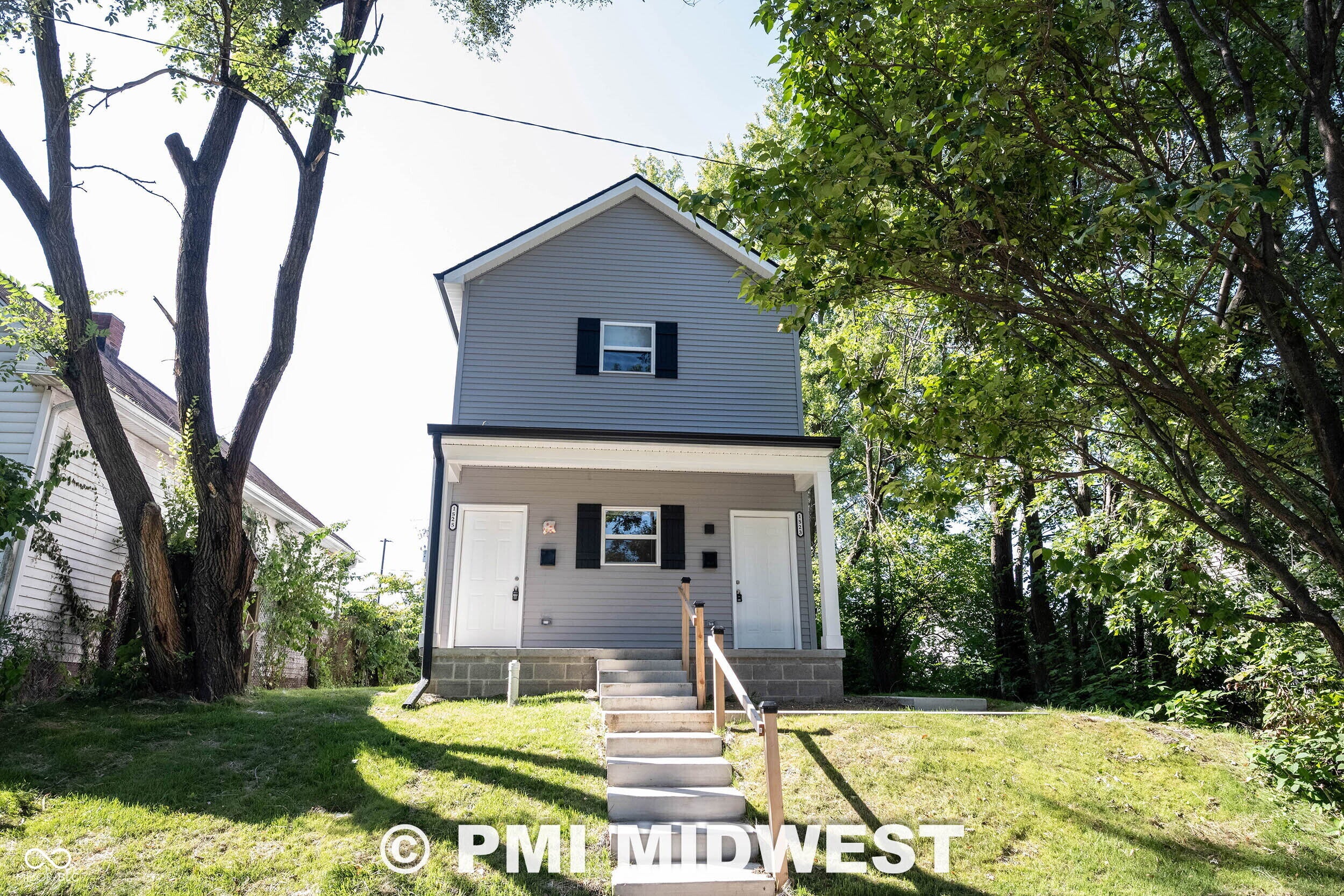 1525 E Market Street — photo