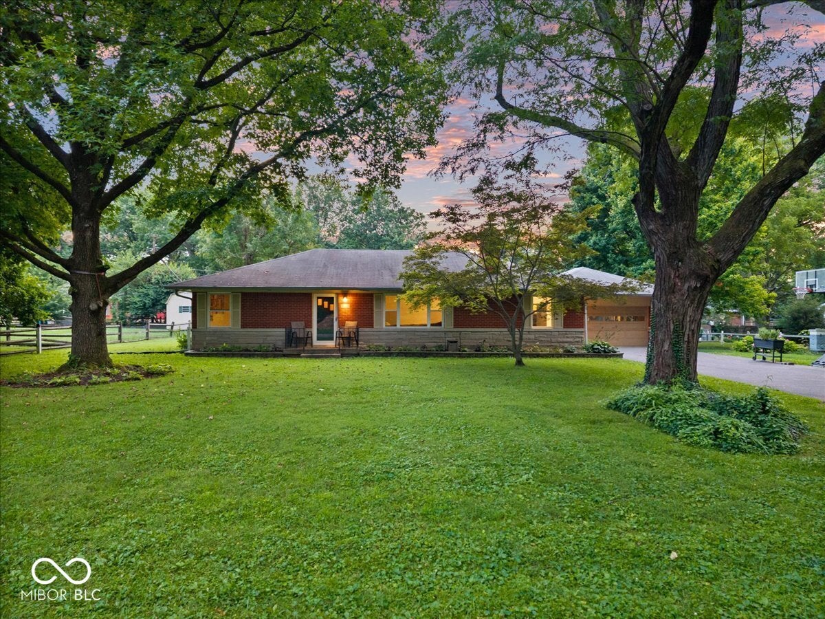 6120 N Tuxedo Street — photo