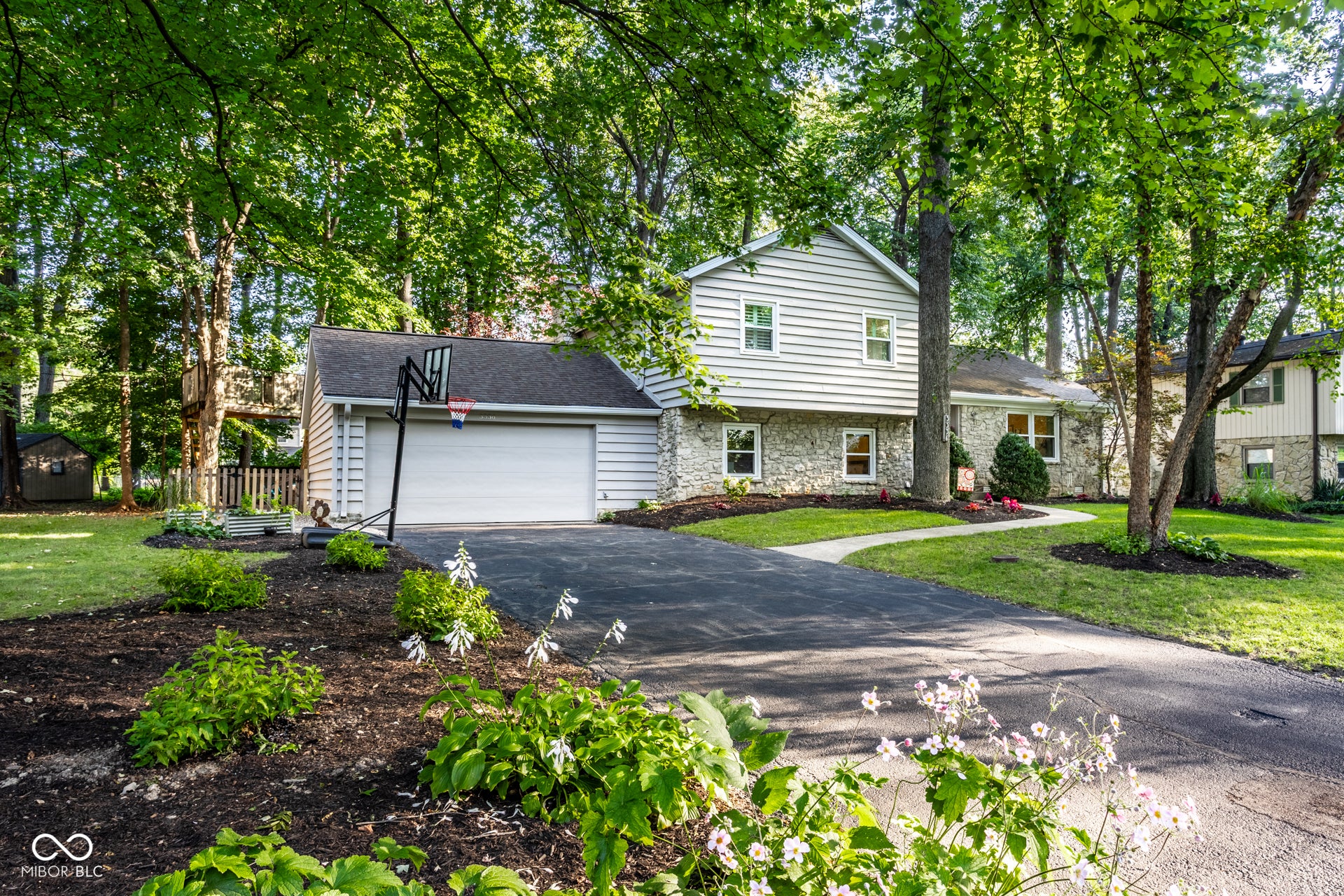3336 Kenilworth Drive — photo