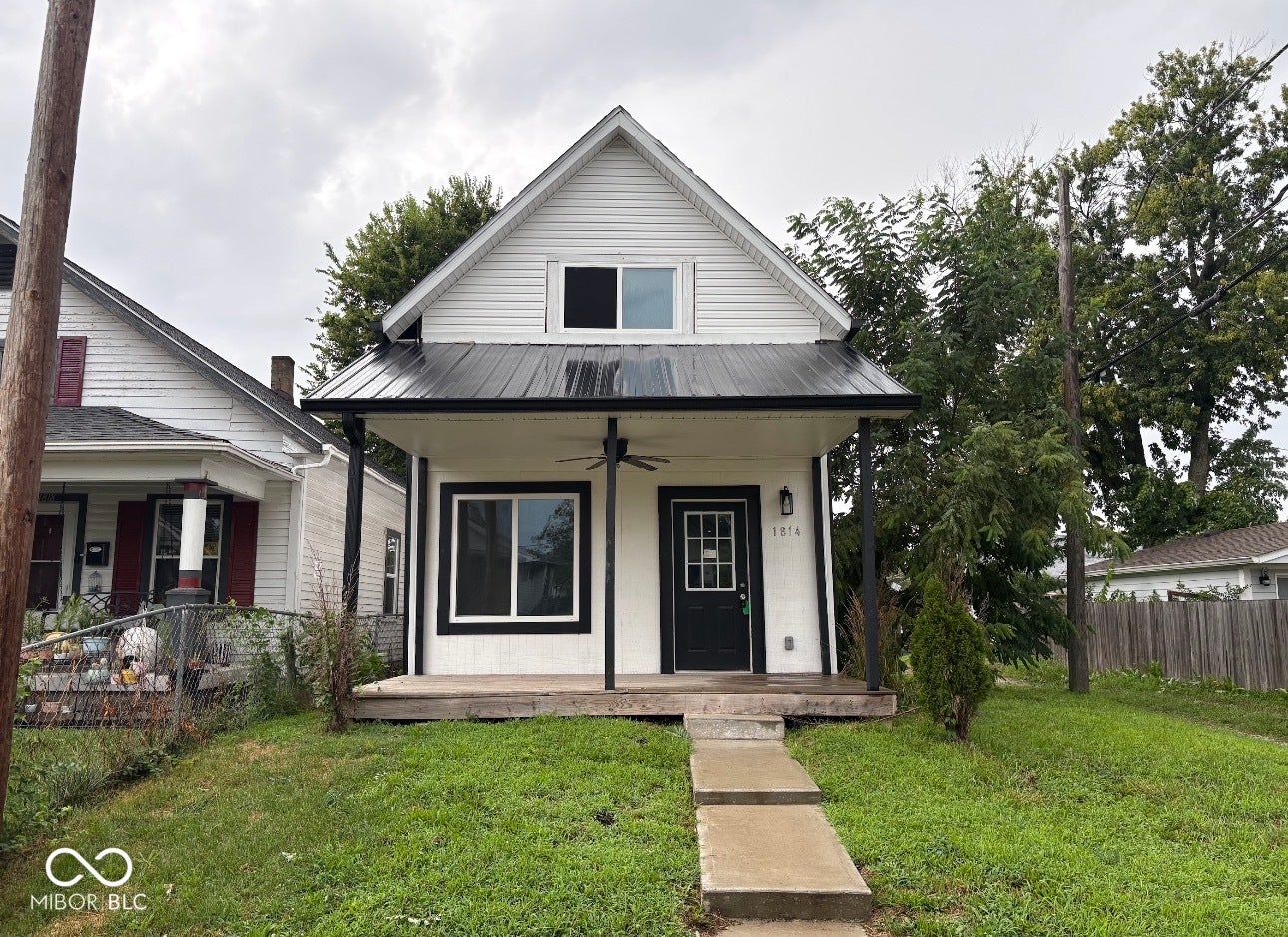 1814 New Street — photo