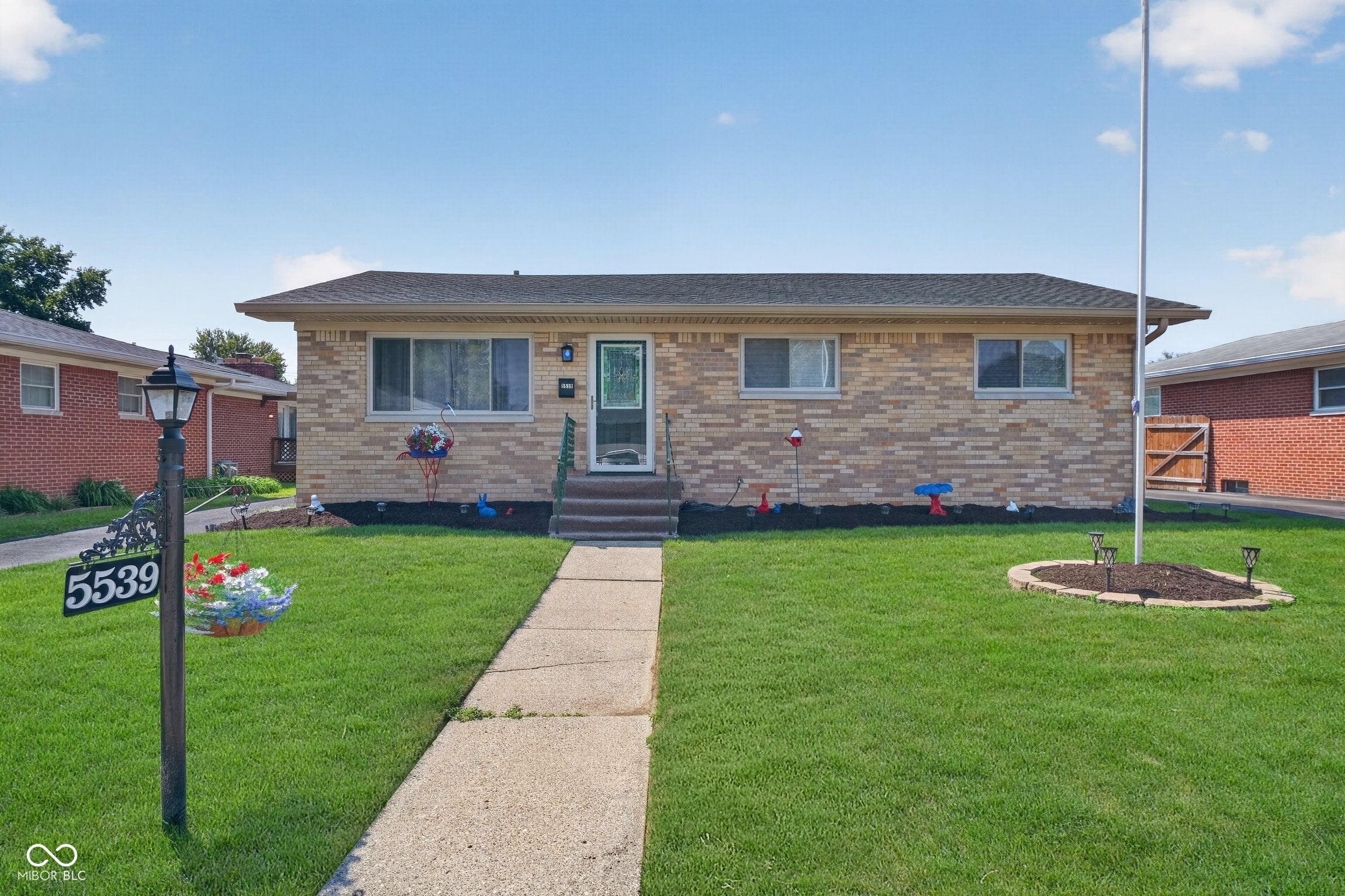 5539 Meadowood Drive — photo