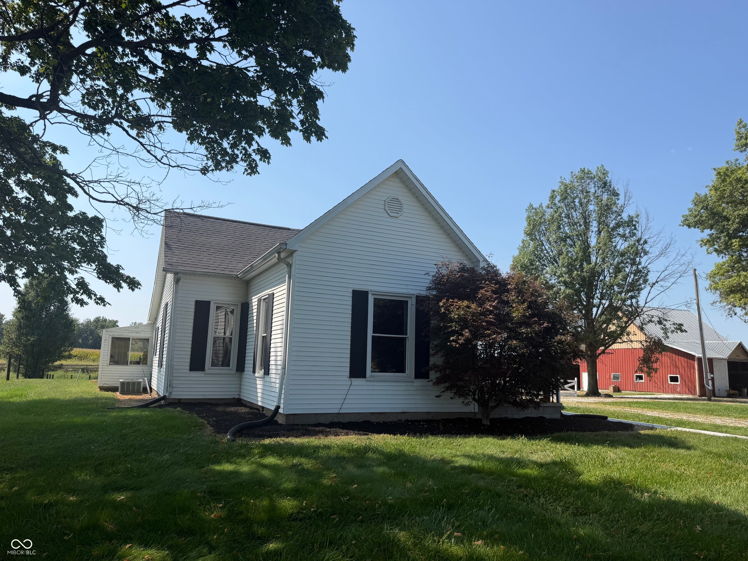 2362 S County Road 725 E — photo
