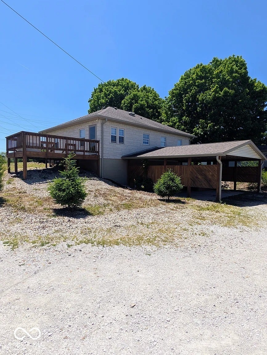 3660 W Smith Valley Road — photo
