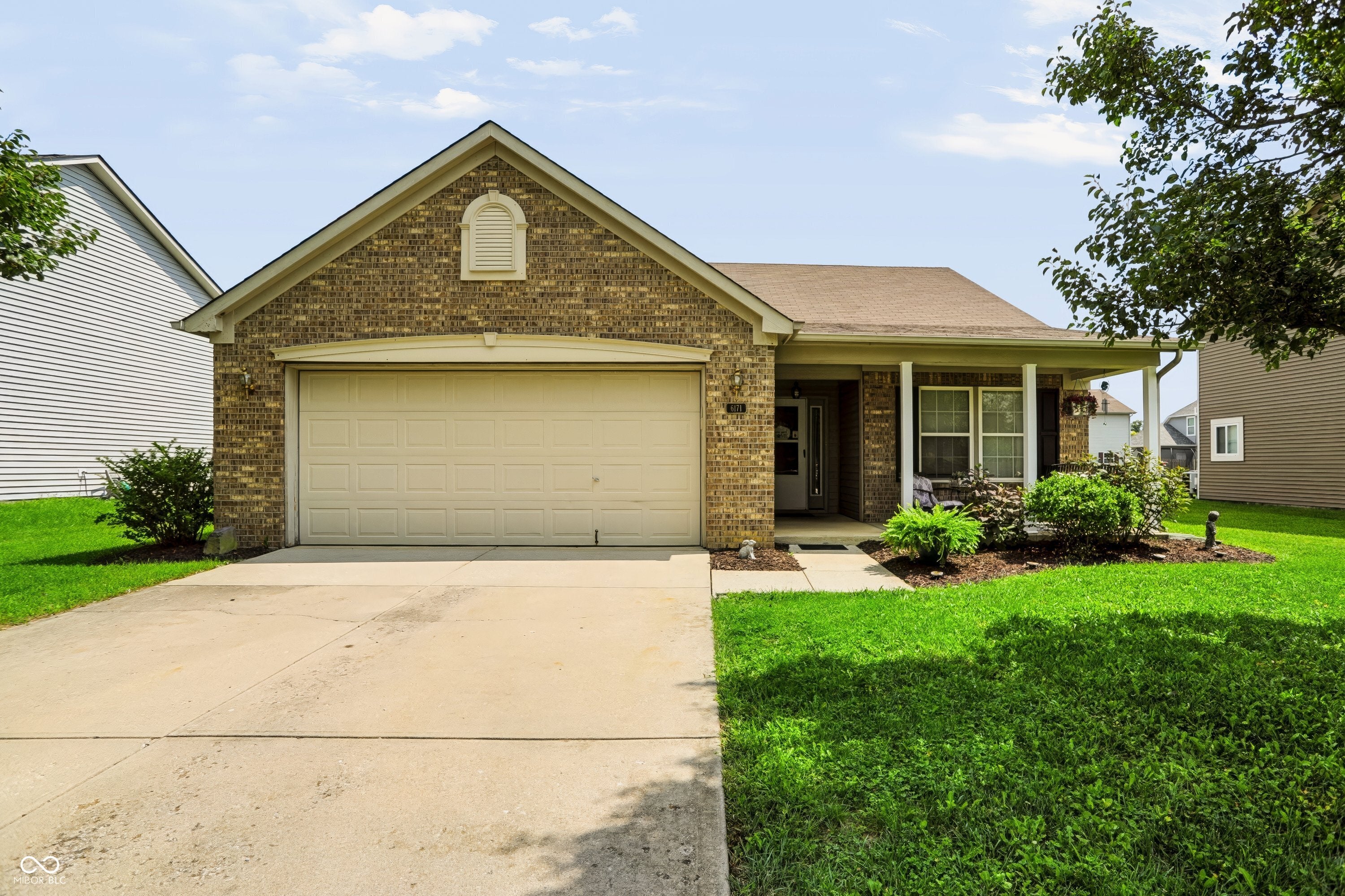 6171 N Woods Edge Drive — photo
