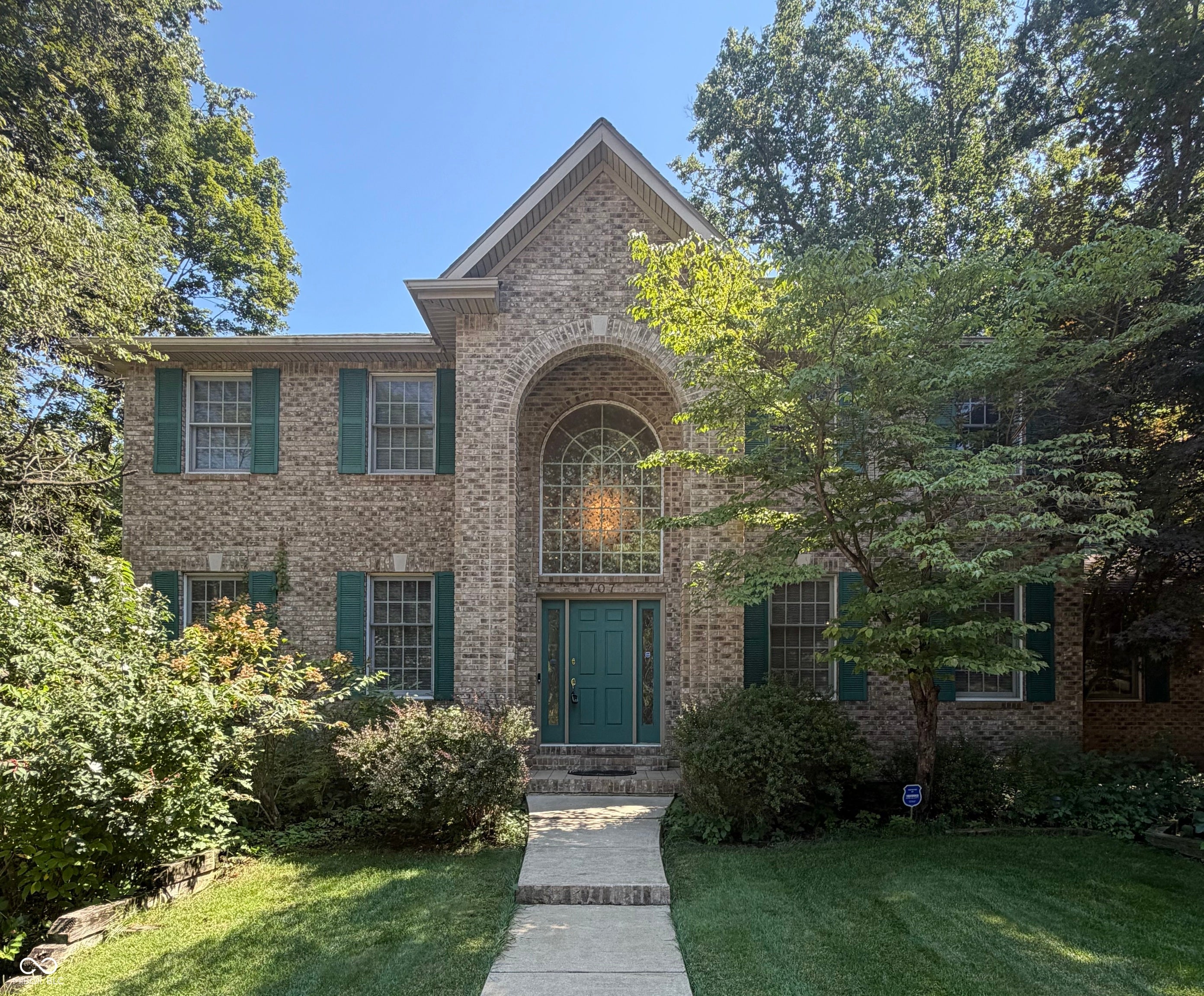 707 Emerald Drive — photo