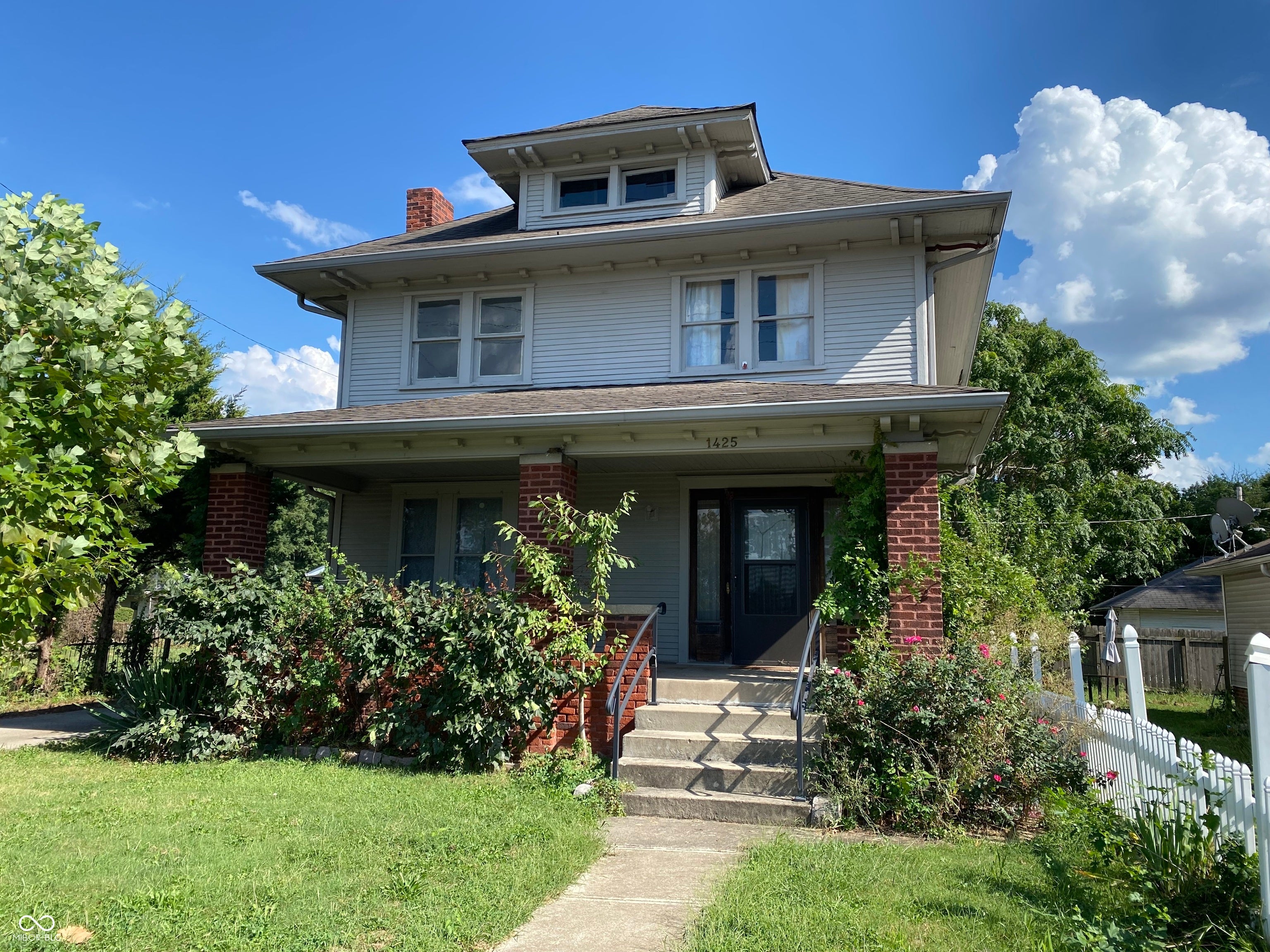1425 Fairfield Avenue — photo