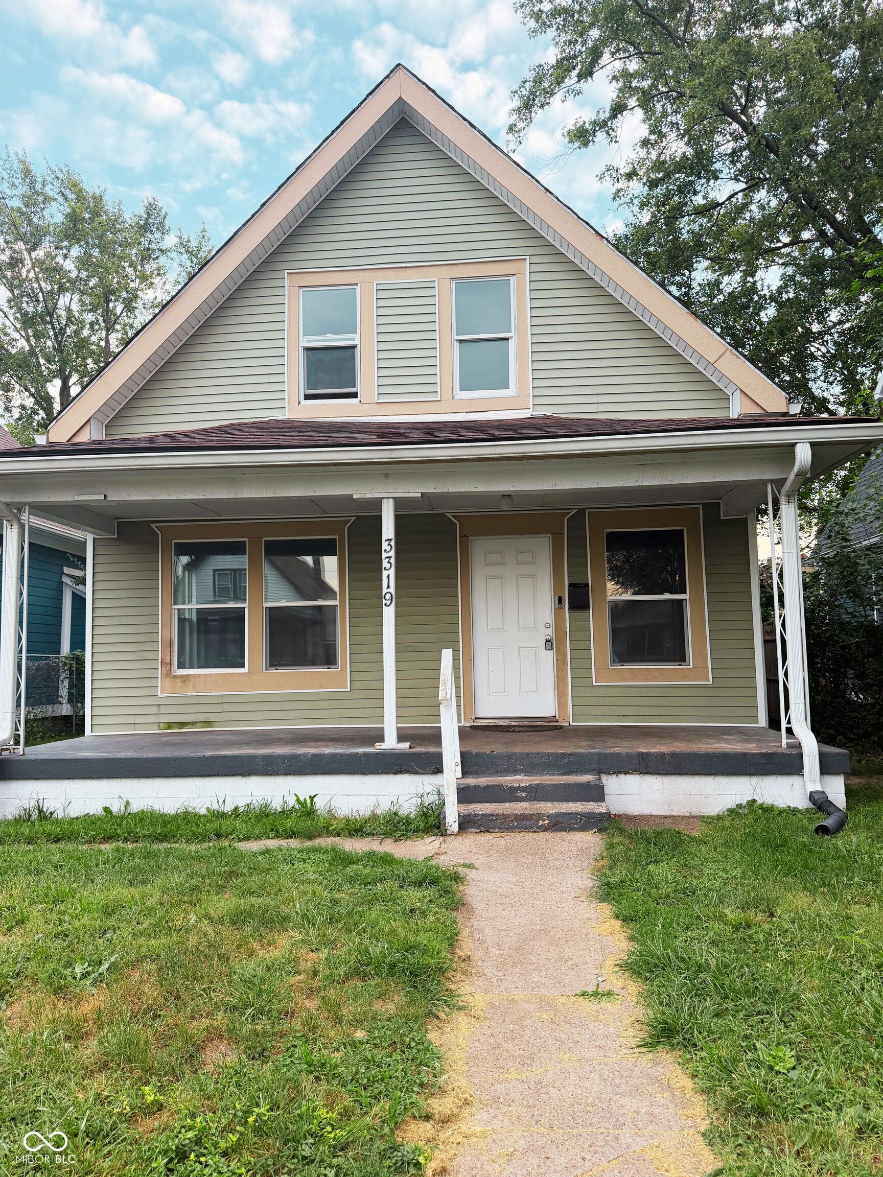 3319 E Vermont Street — photo