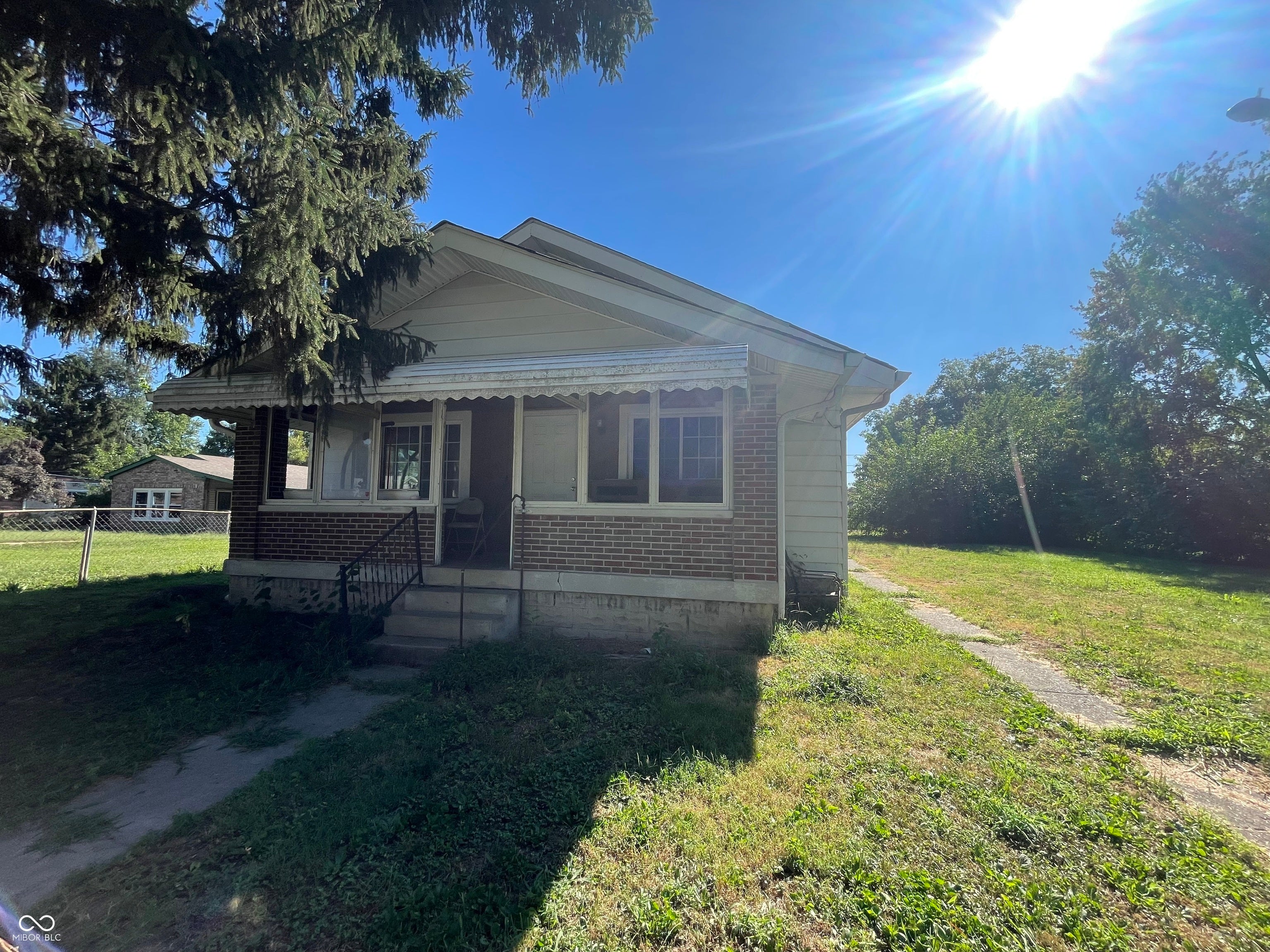 2513 Mars Hill Street — photo