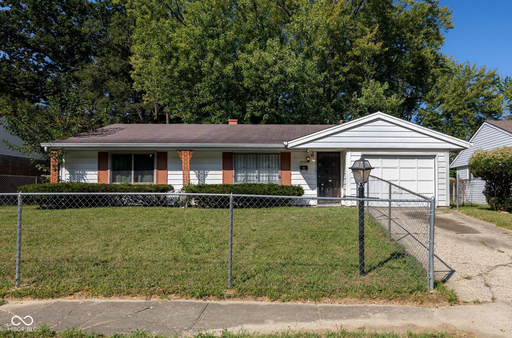 3956 Strathmore Drive — photo