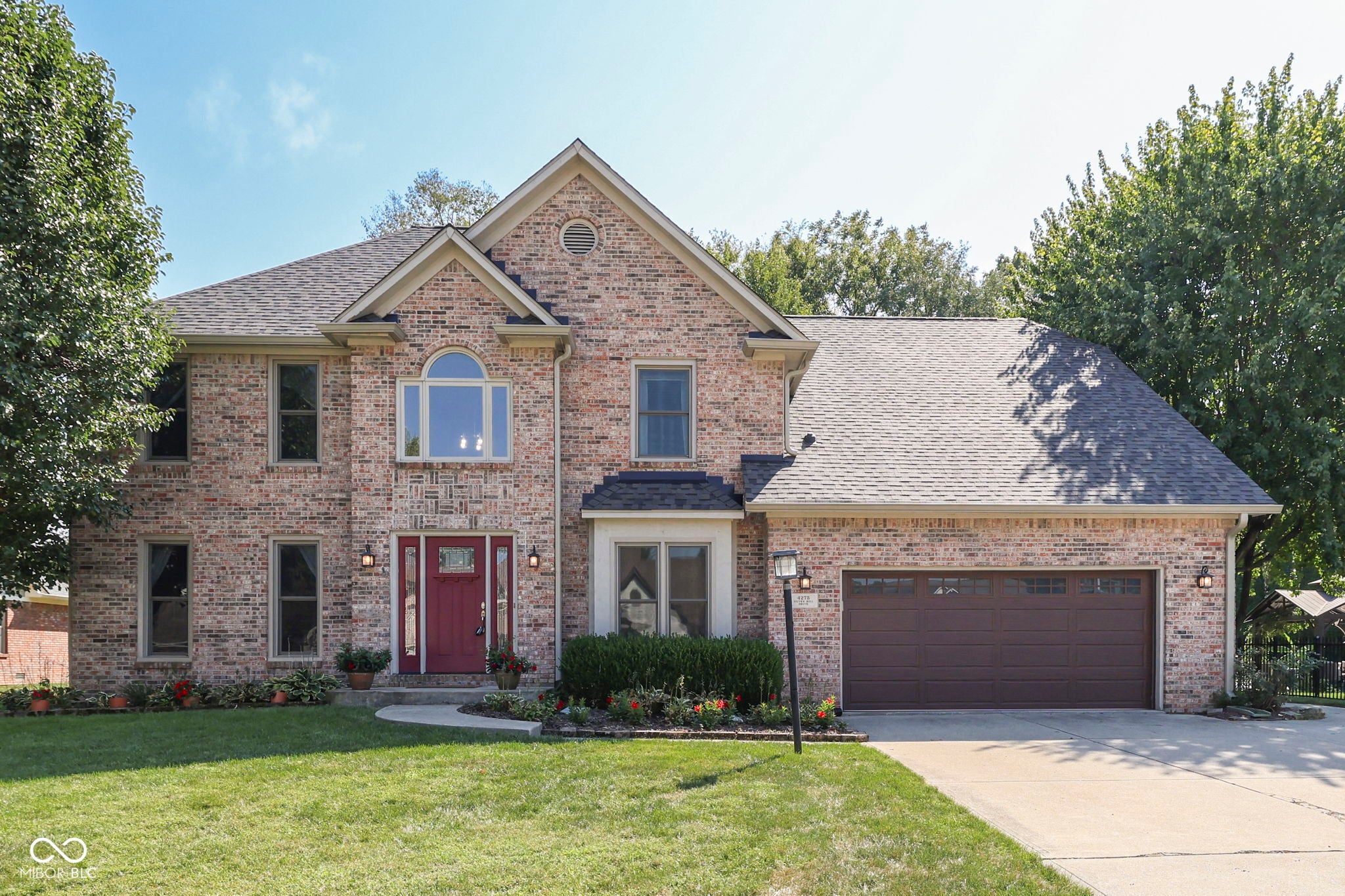 4275 Silver Hill Drive — photo
