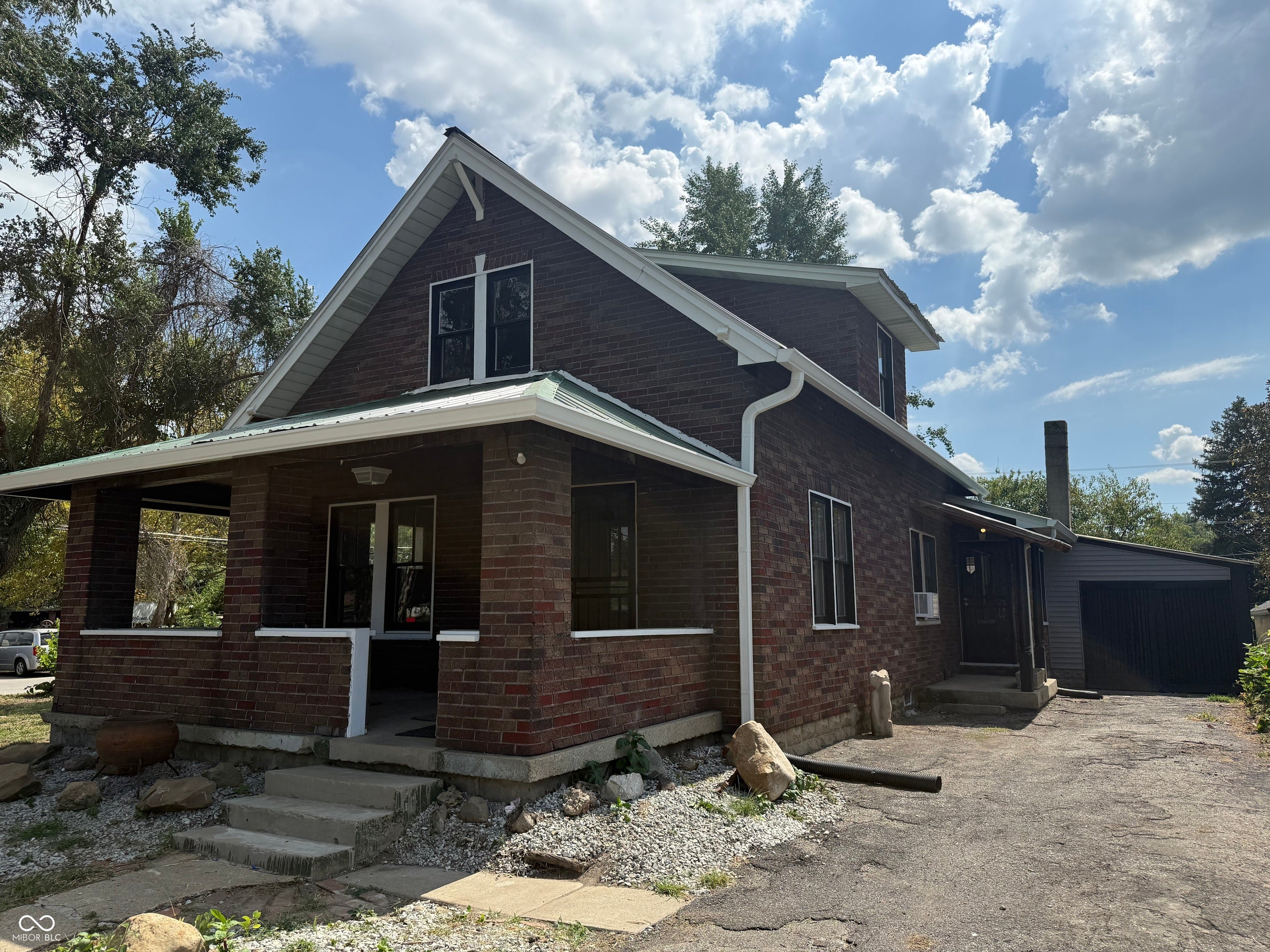 613 Knox Street — photo