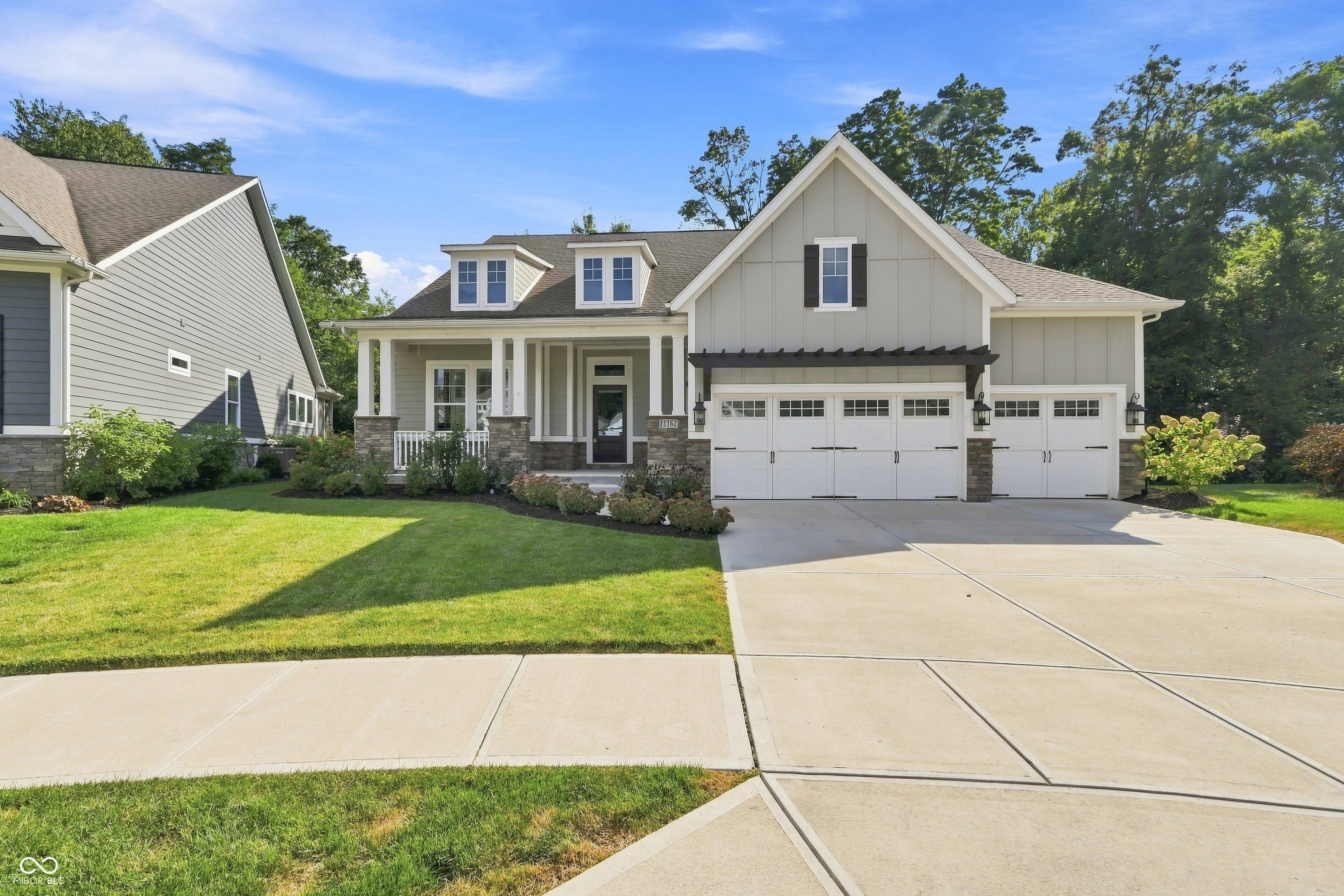 11162 Cliffside Drive — photo