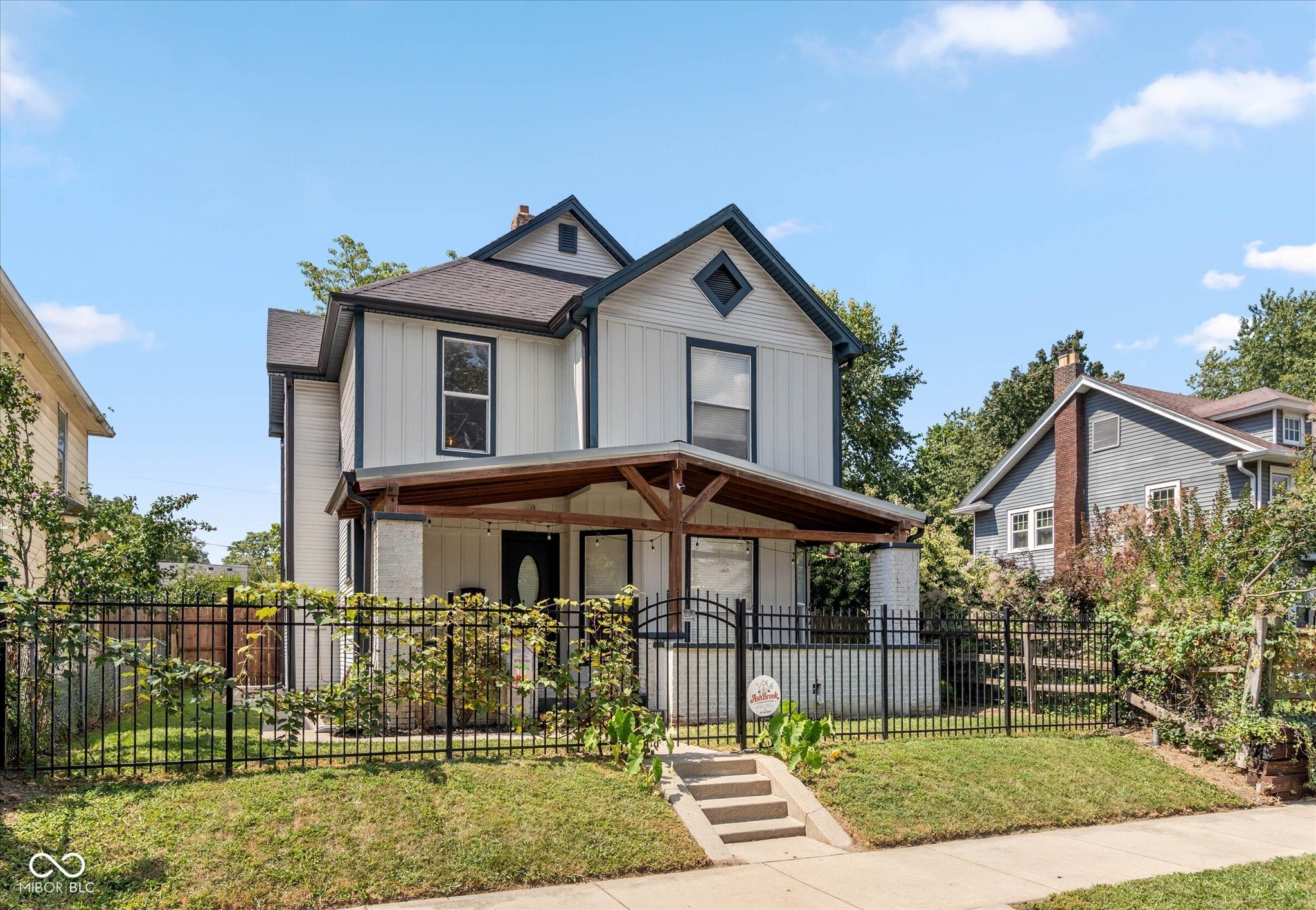1210 N Tuxedo Street — photo