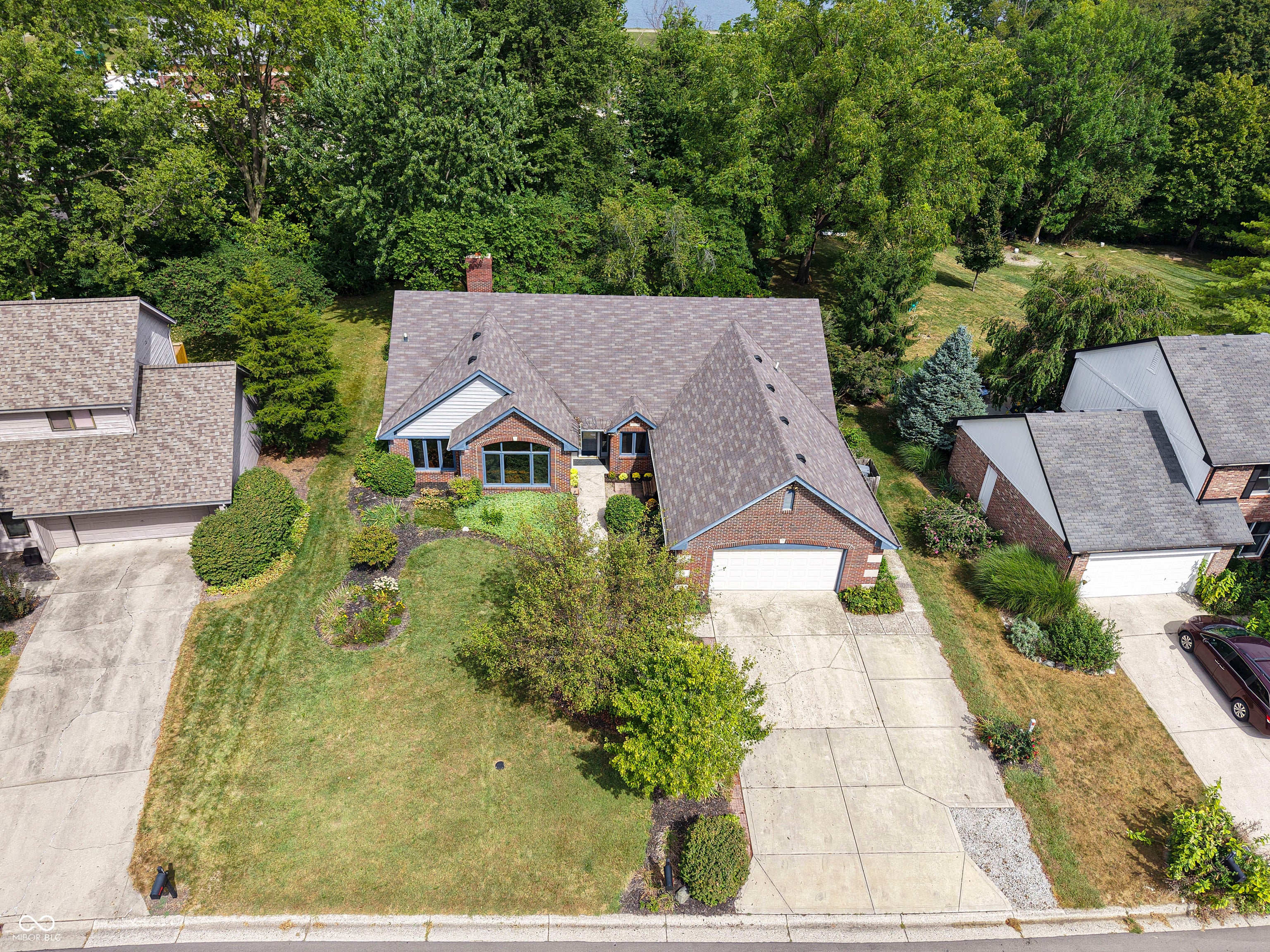 620 Heatherwood Court — photo