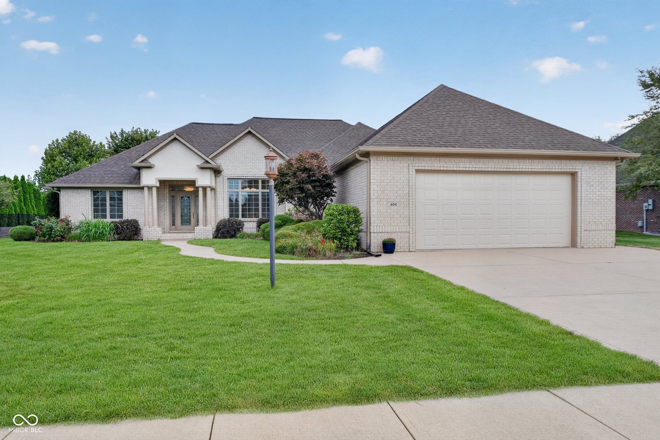 406 Wind Drift Court — photo
