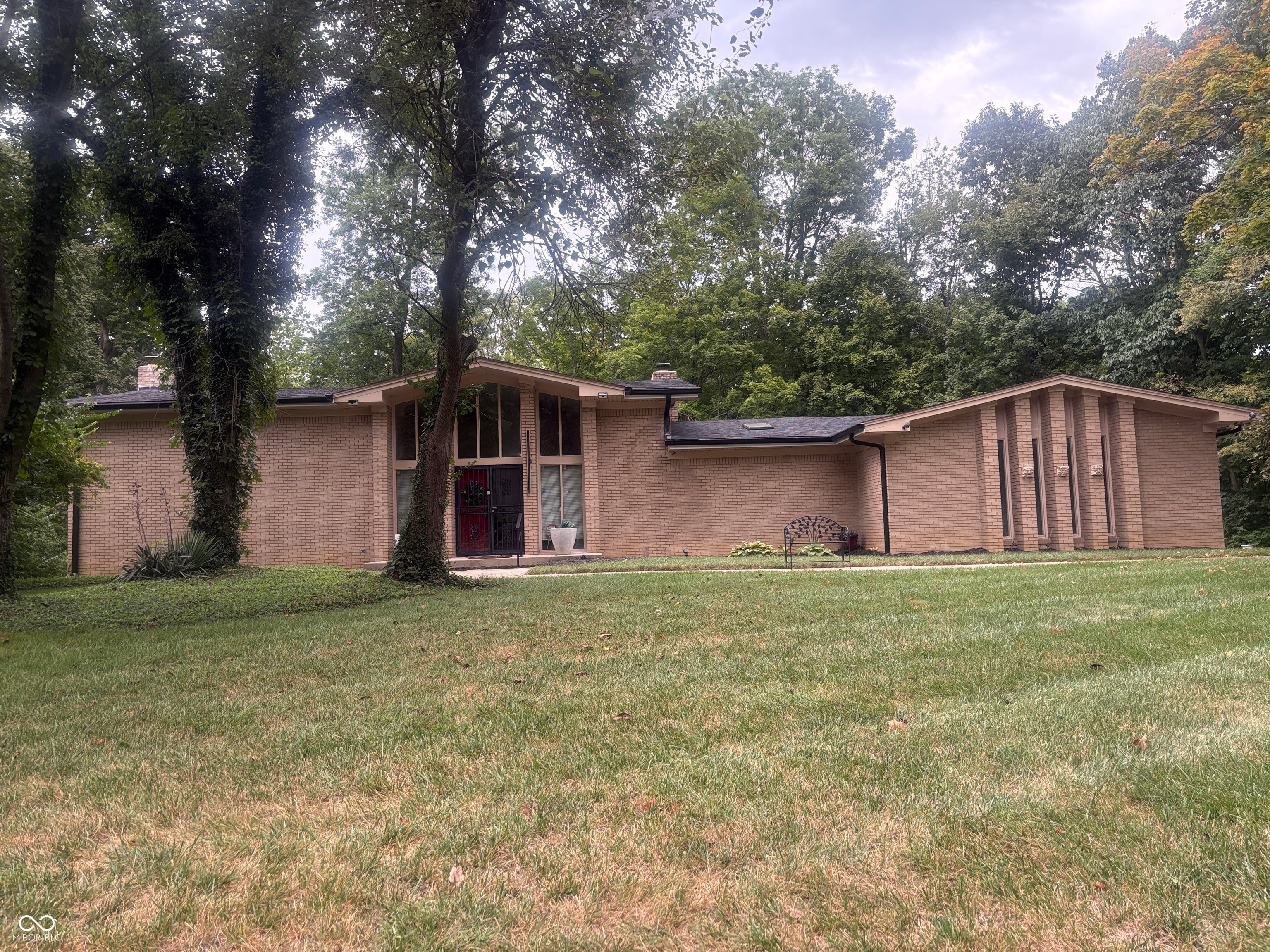 5505 Far Hill Road — photo