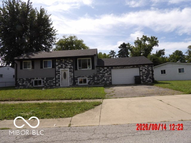 585 Northgate Drive — photo