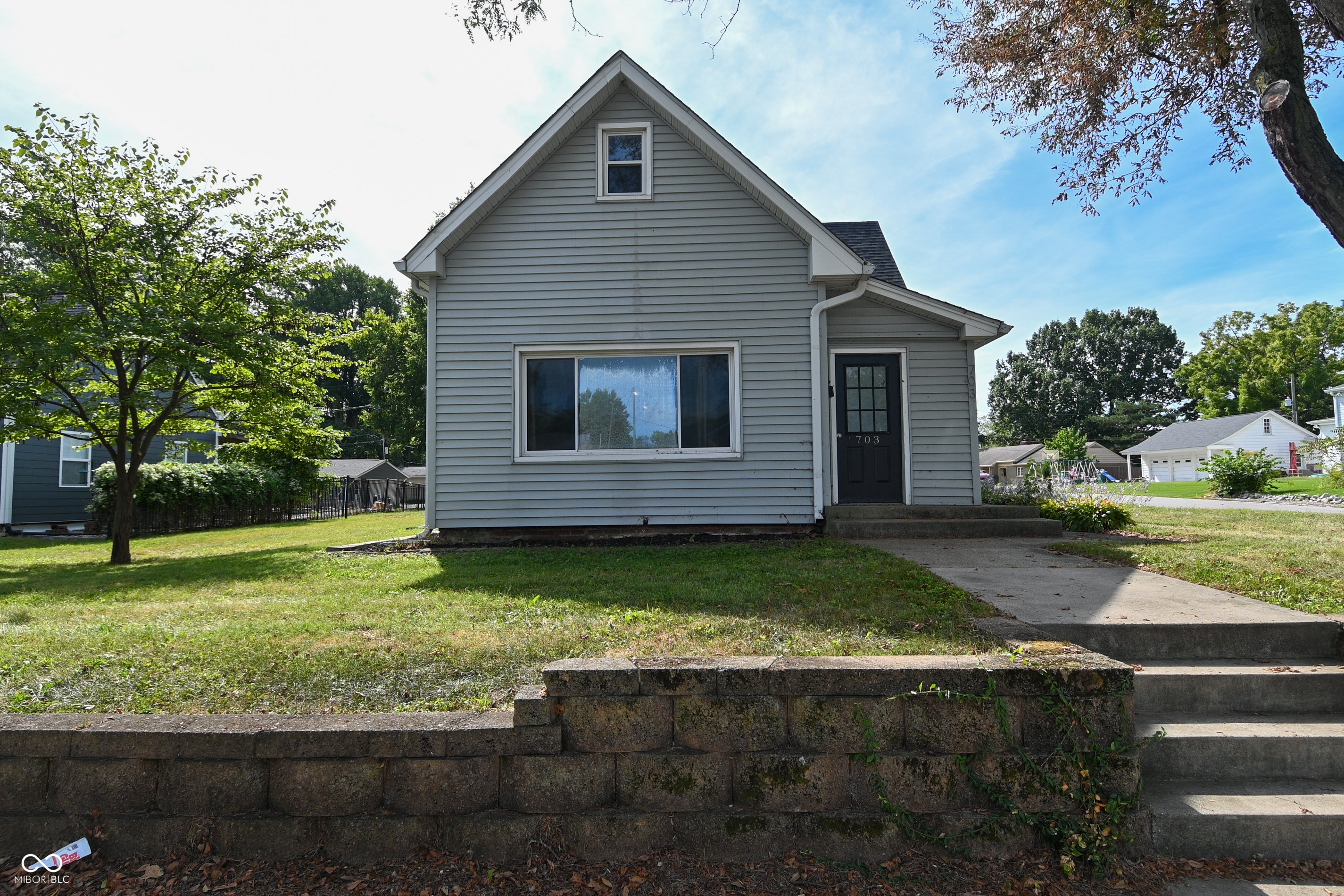 703 E Main Street — photo