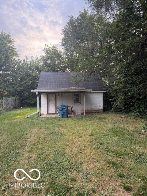 1431 S Tibbs Avenue — photo