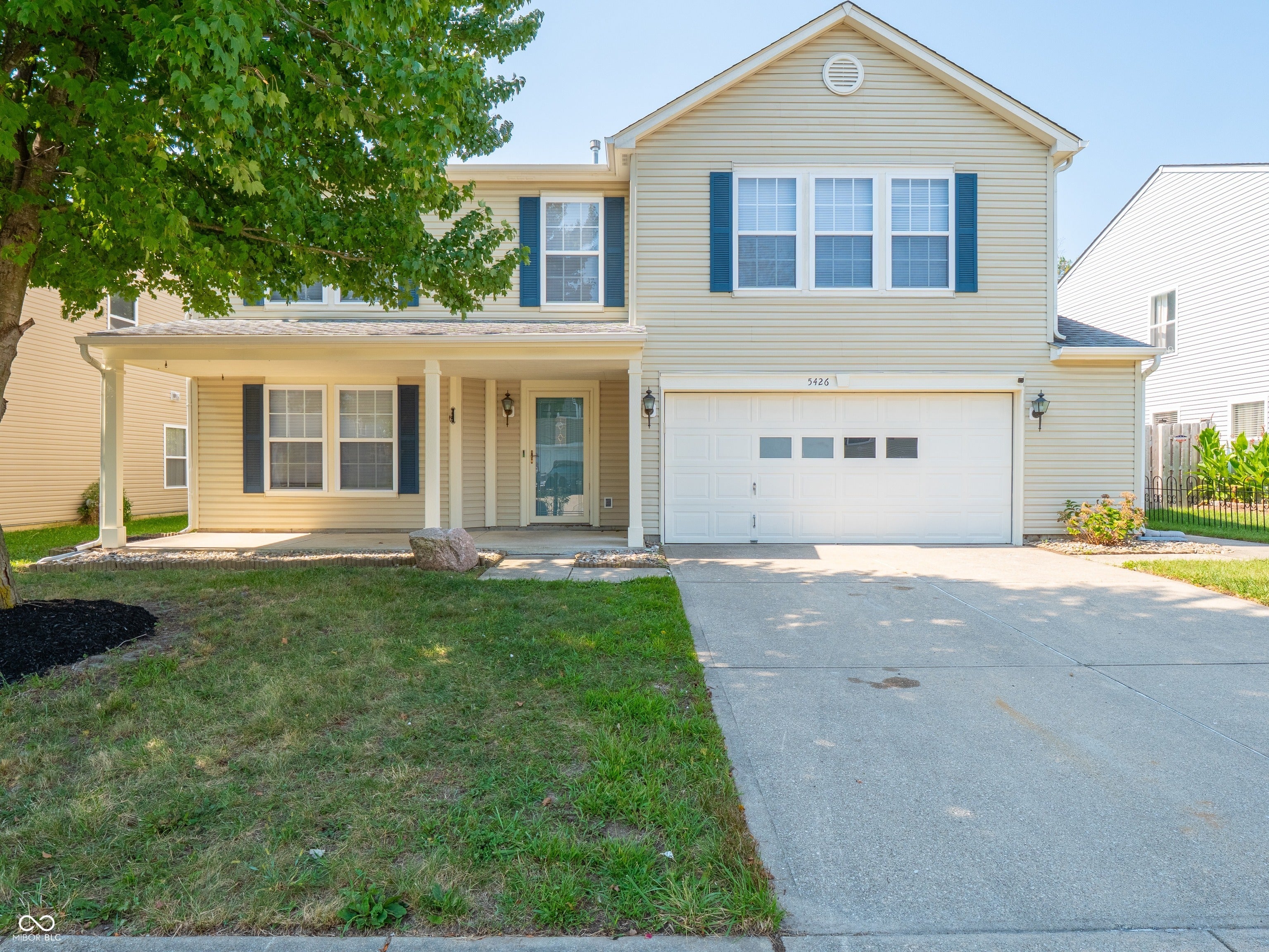 5426 Skipping Stone Drive — photo