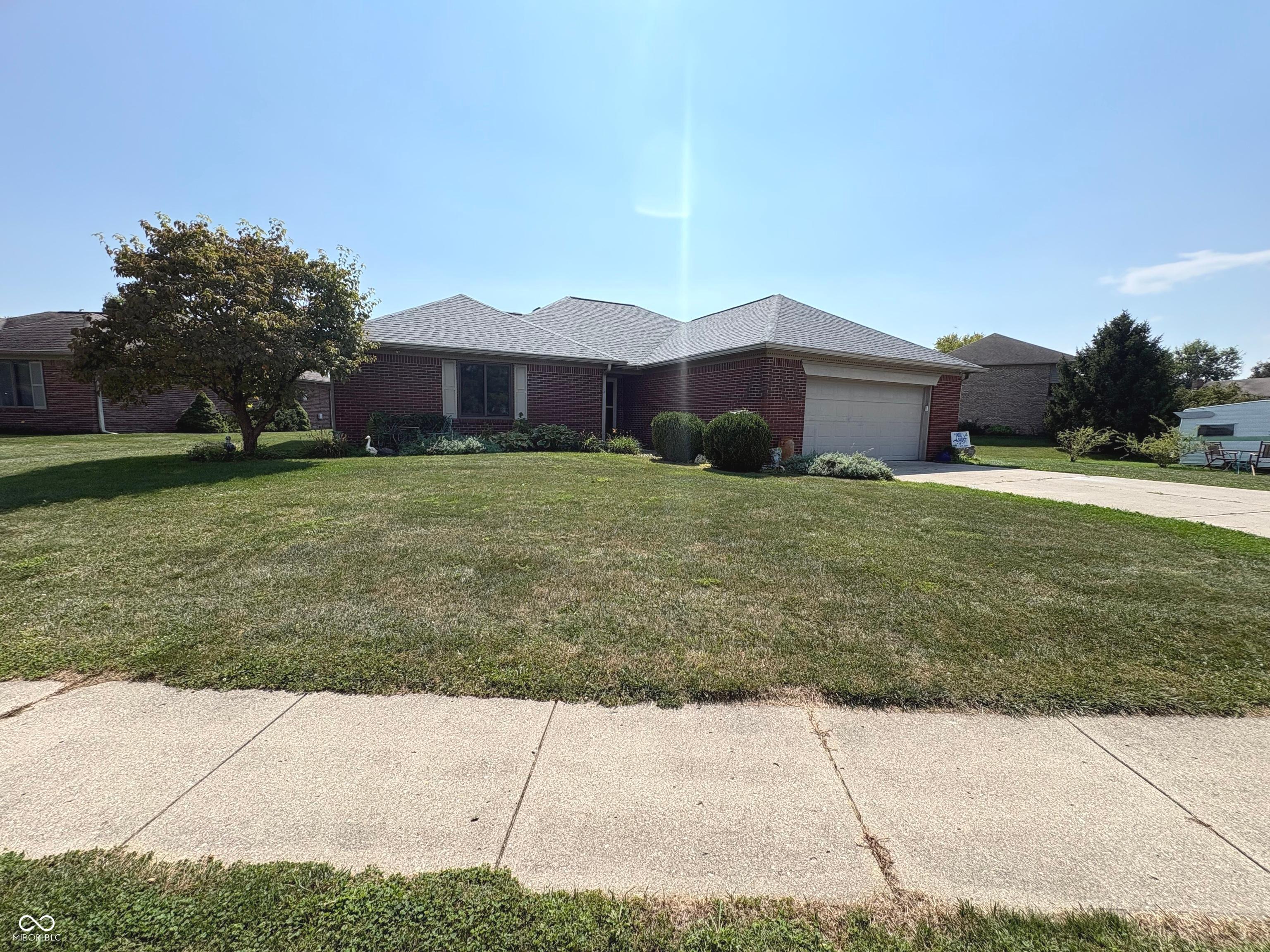 6765 Hall Road — photo