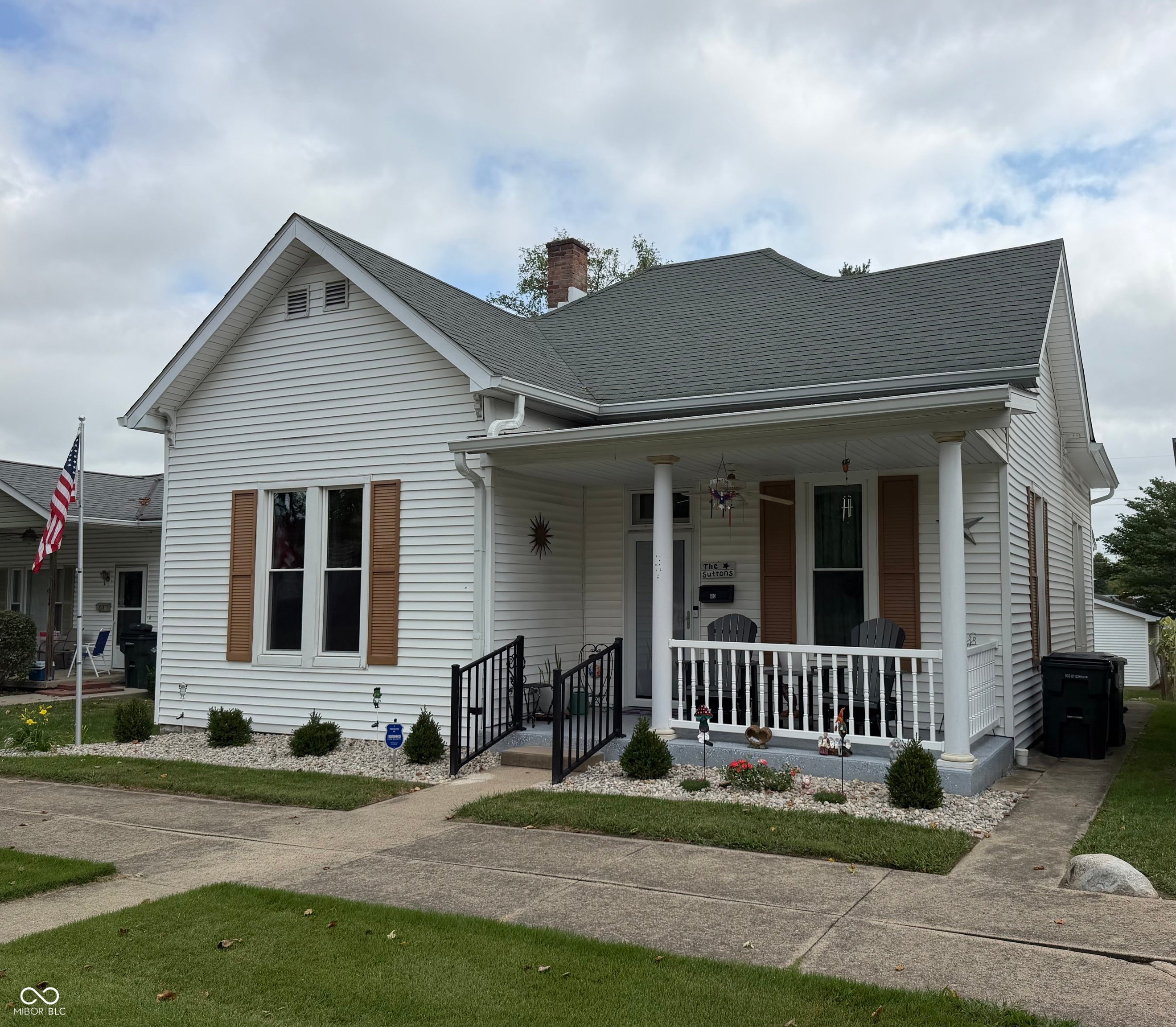 610 N Broadway Street — photo