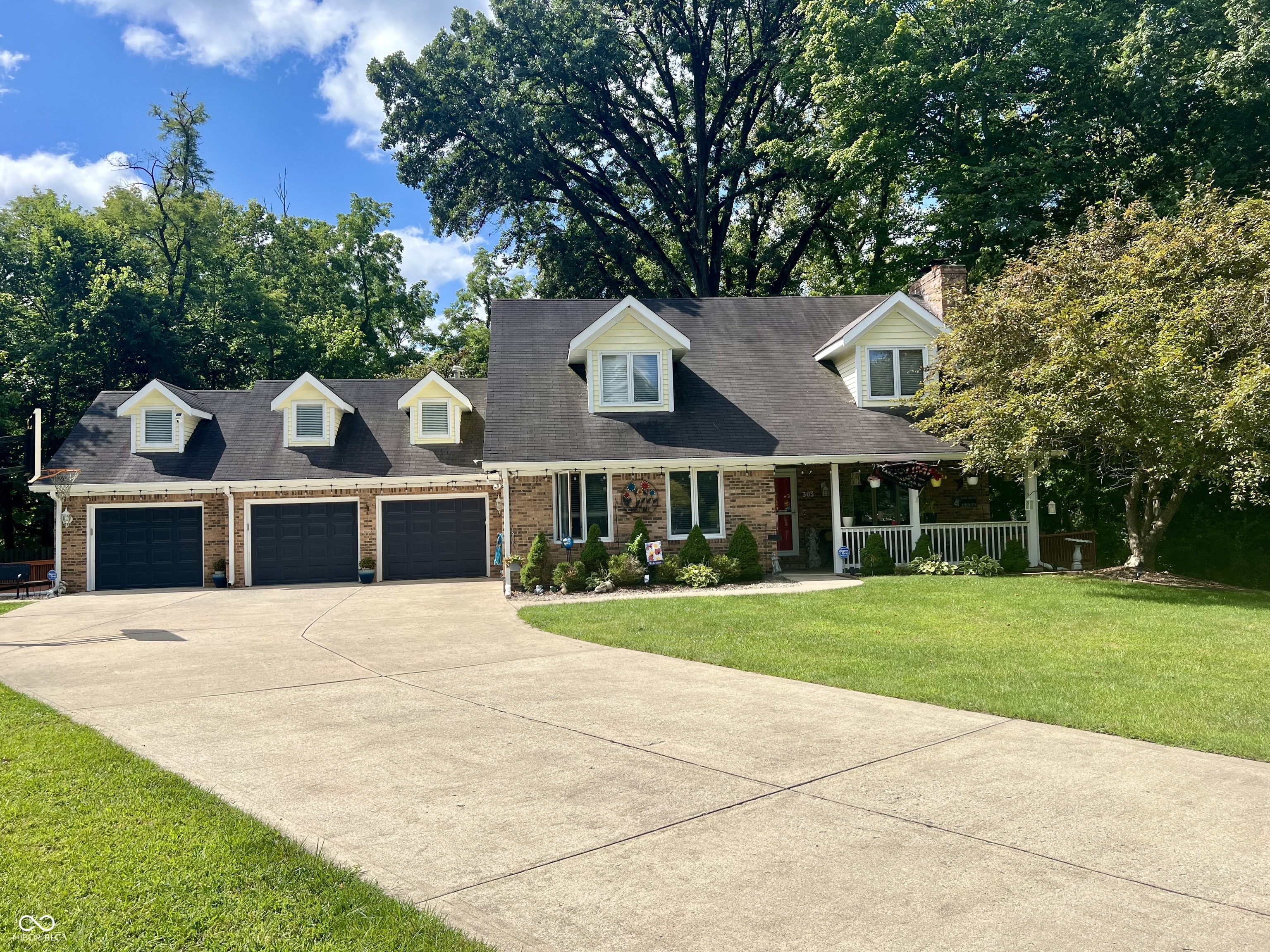 303 Wellington Overlook — photo