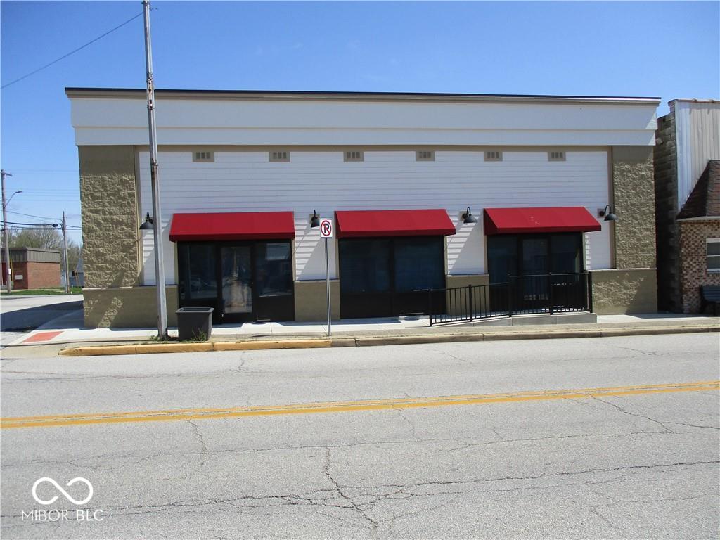 6 E Main Street — photo