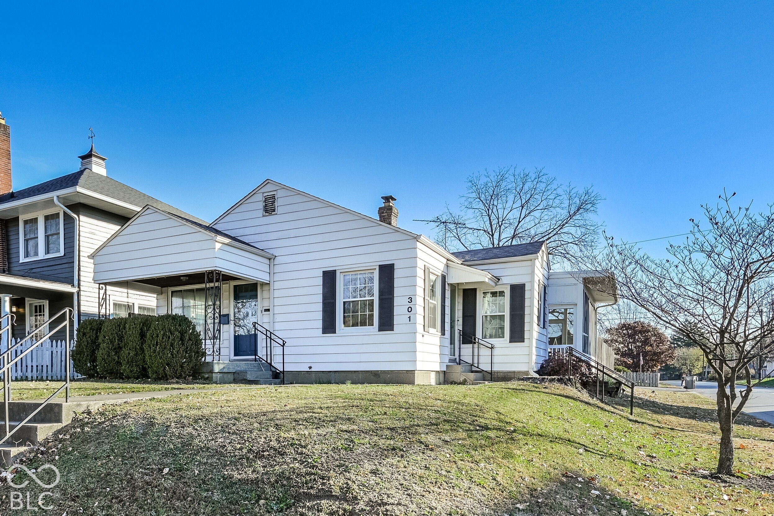 301 N Ridgeview Drive — photo