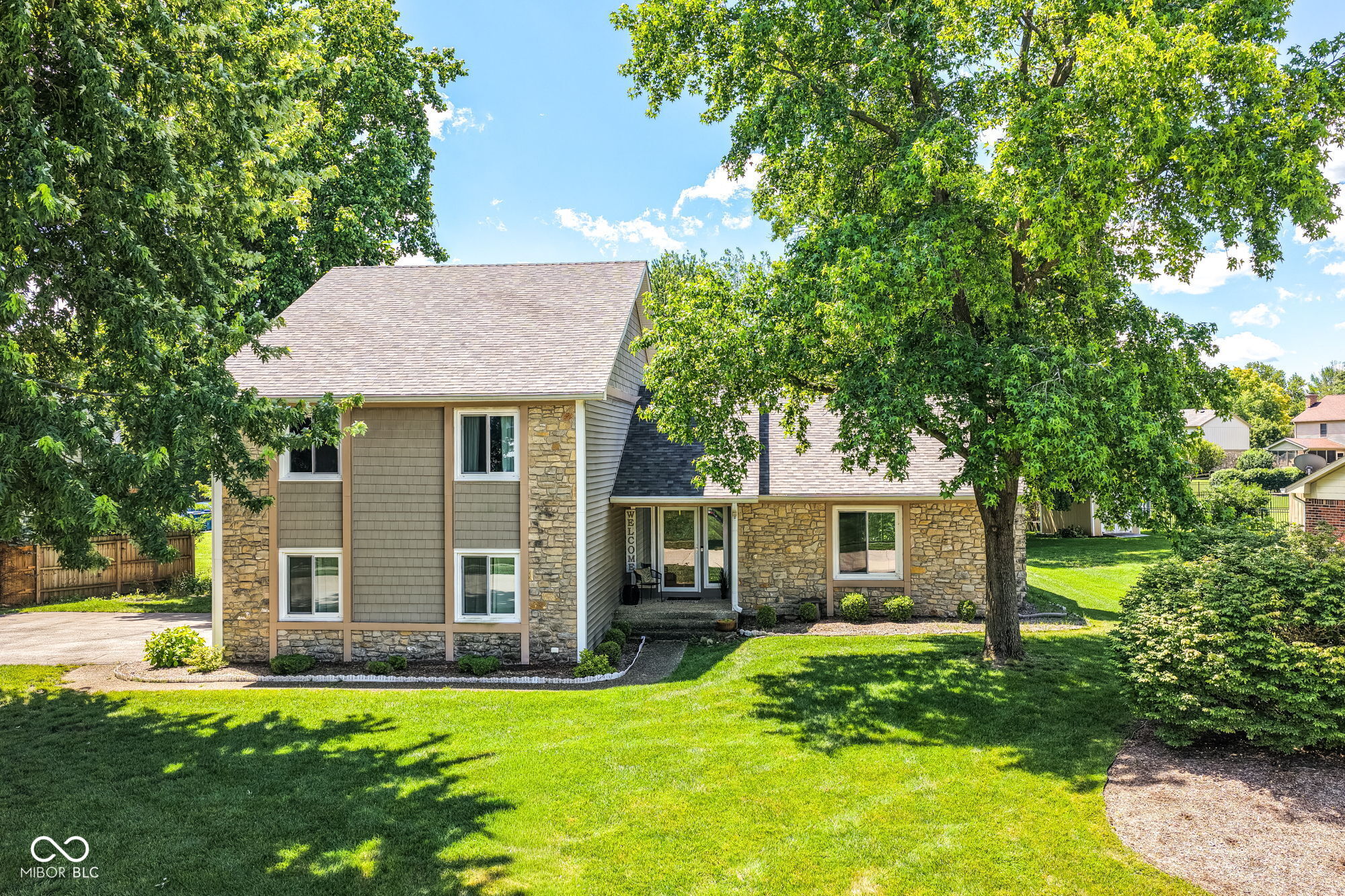 13035 Wembly Road, Carmel, IN 46033 — photo 2