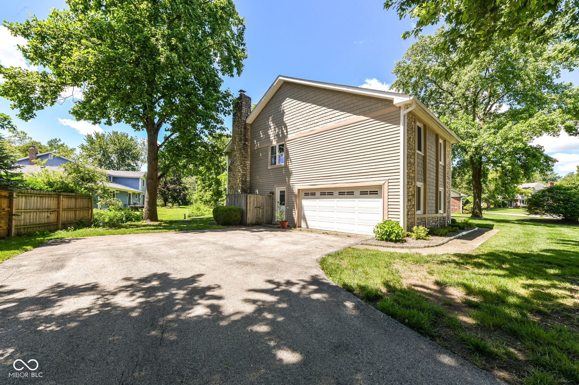 13035 Wembly Road, Carmel, IN 46033 — photo 3