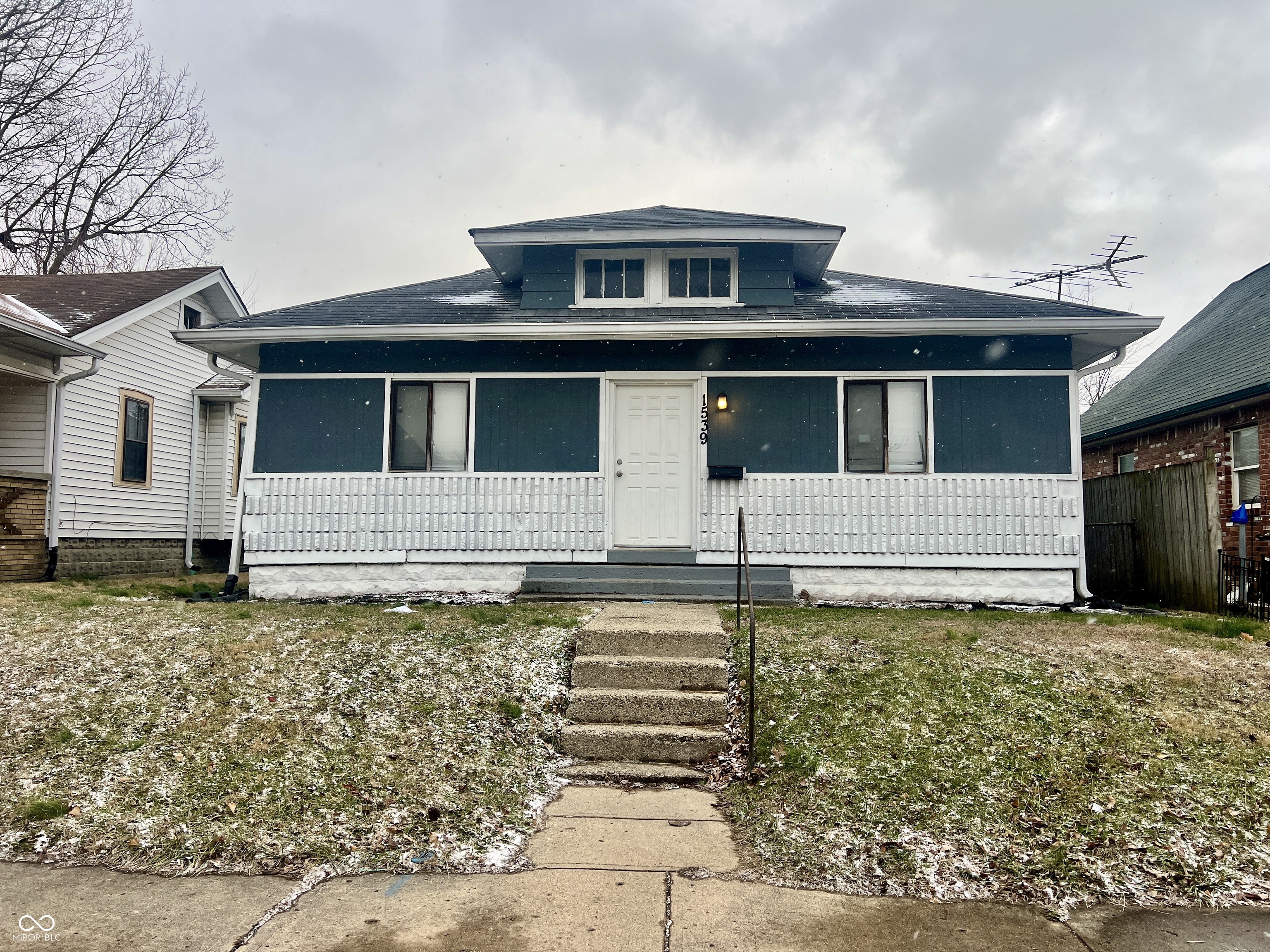 1539 Wade Street — photo