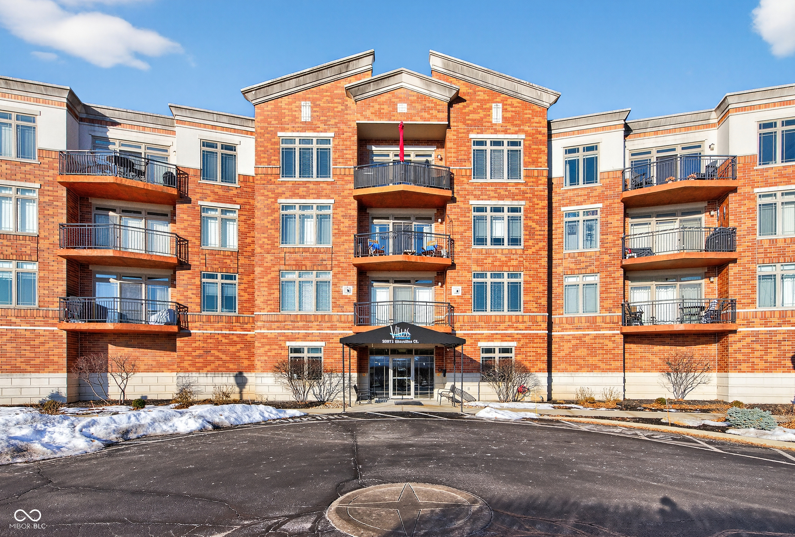 20971 Shoreline Court Apt 311 — photo
