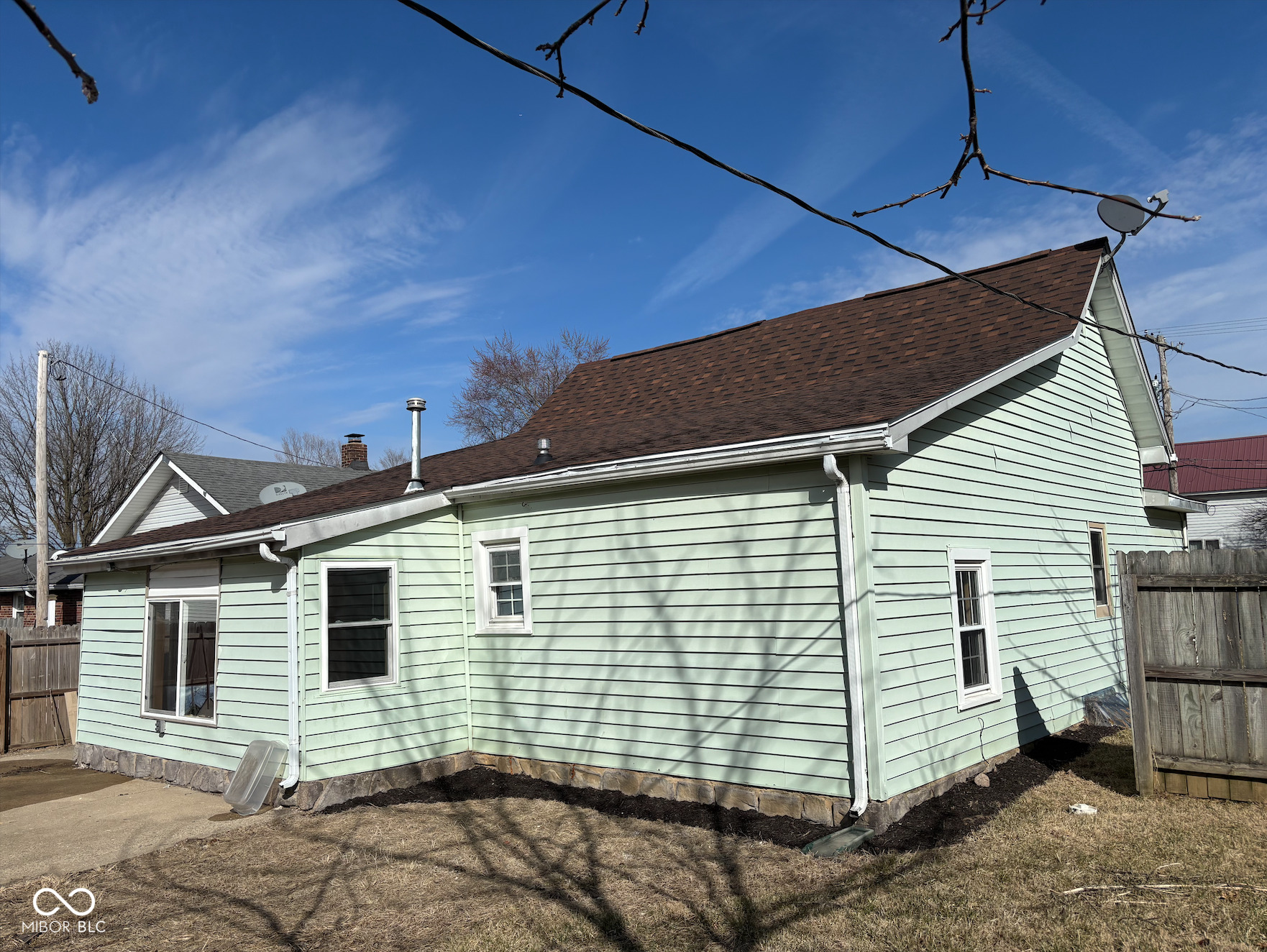 207 S Jackson Street — photo