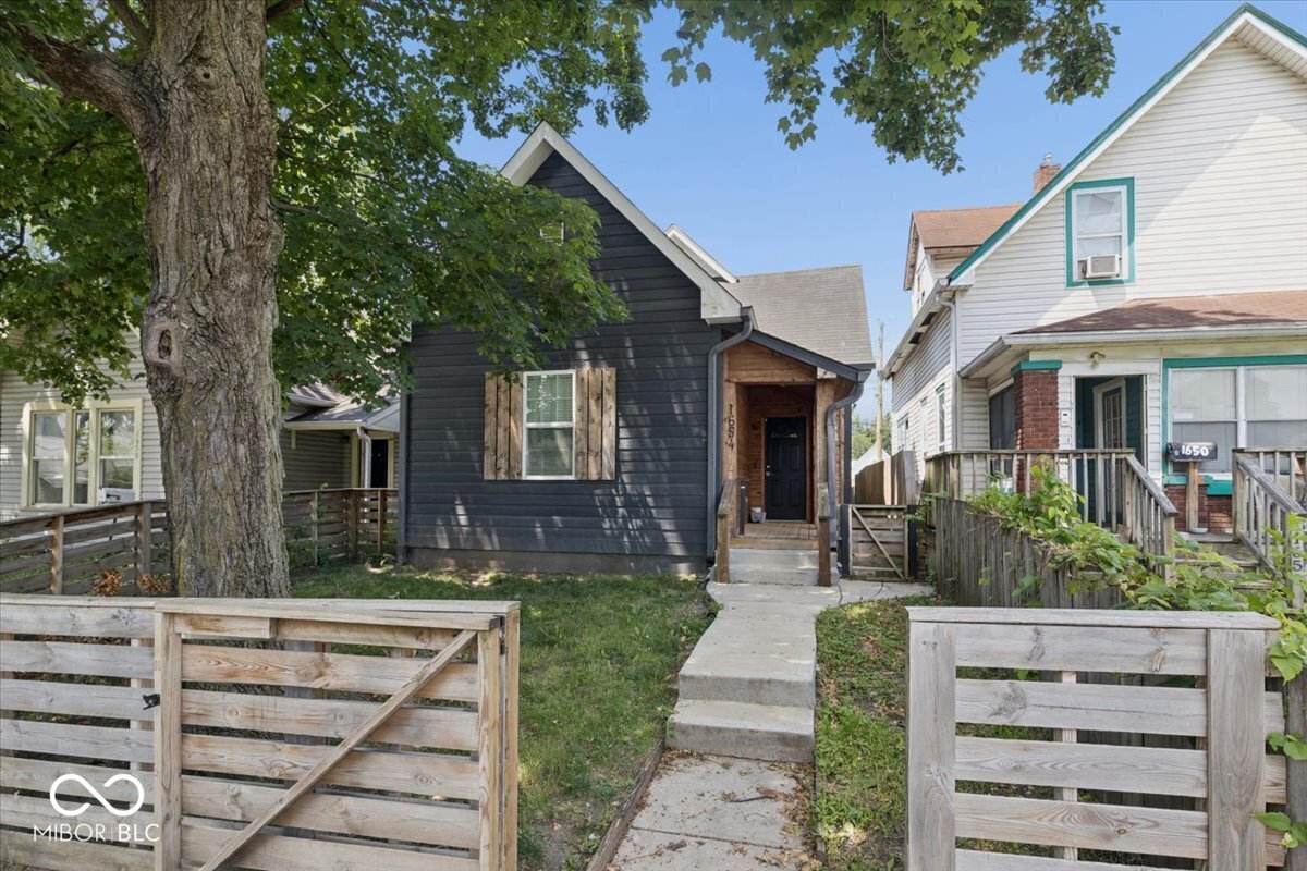 1654 S Talbott Street — photo