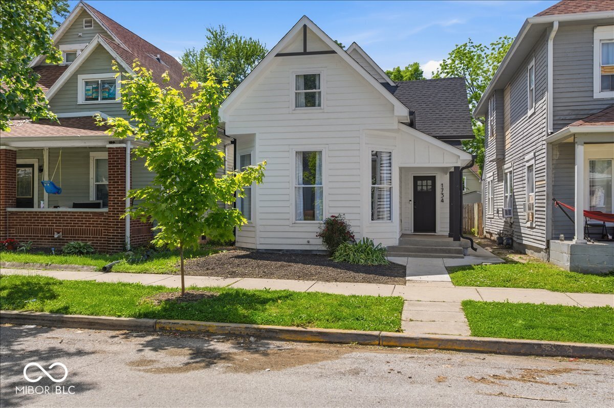 1734 S Talbott Street — photo